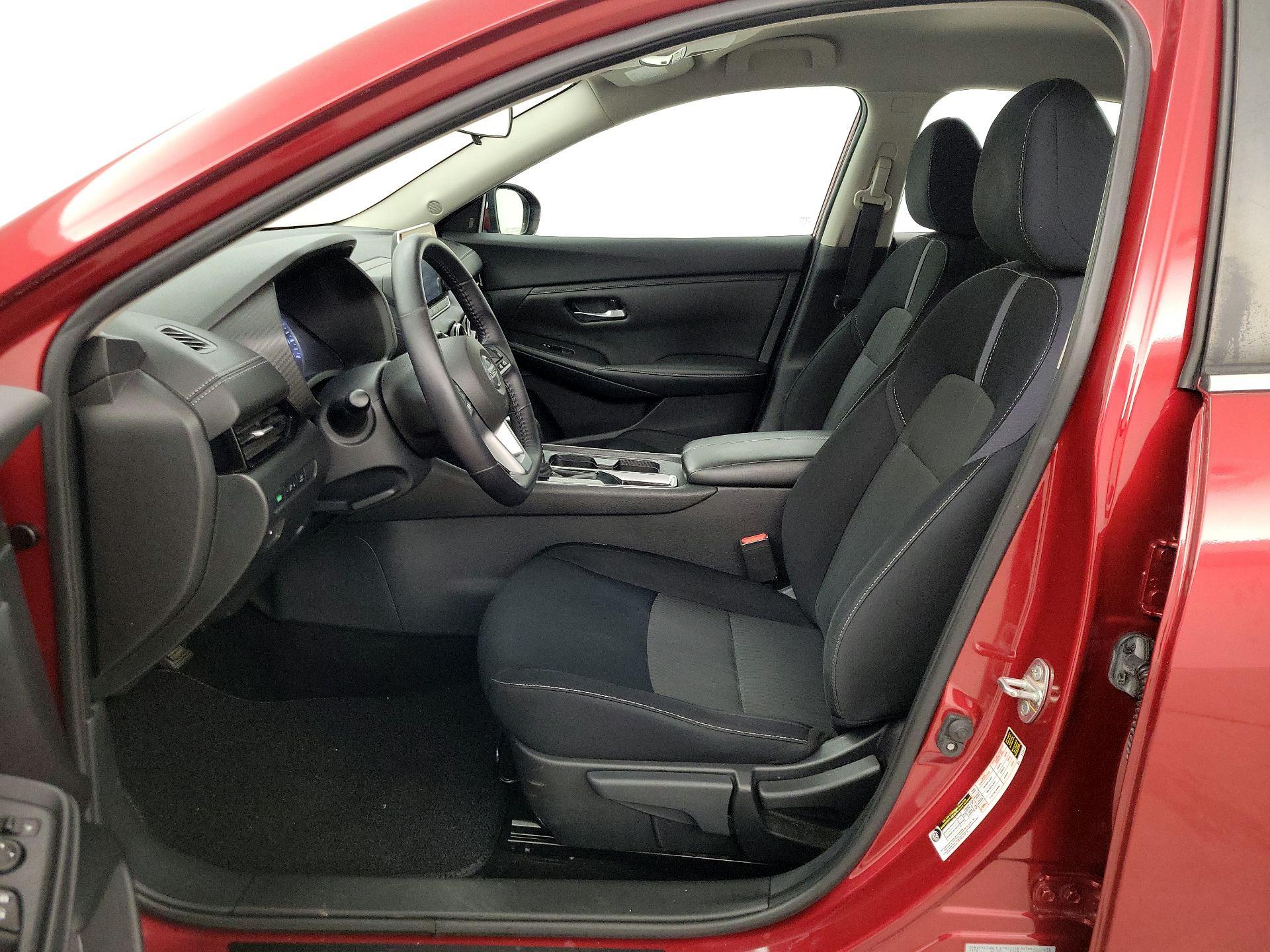 Thumbnail: 2021 Nissan Sentra - 11