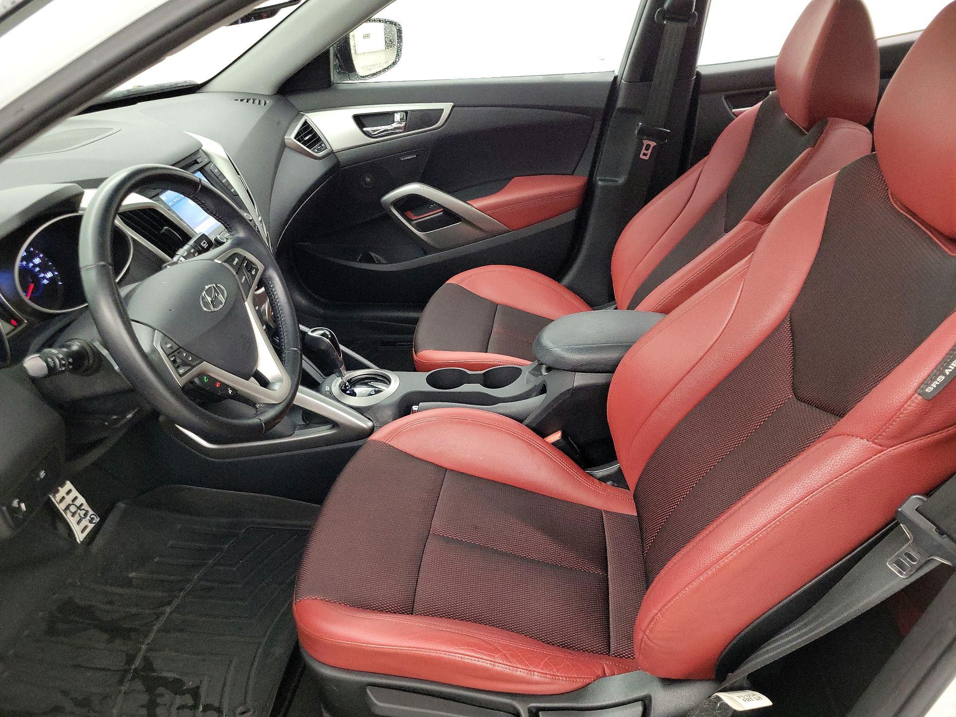 Thumbnail: 2014 Hyundai Veloster - 11