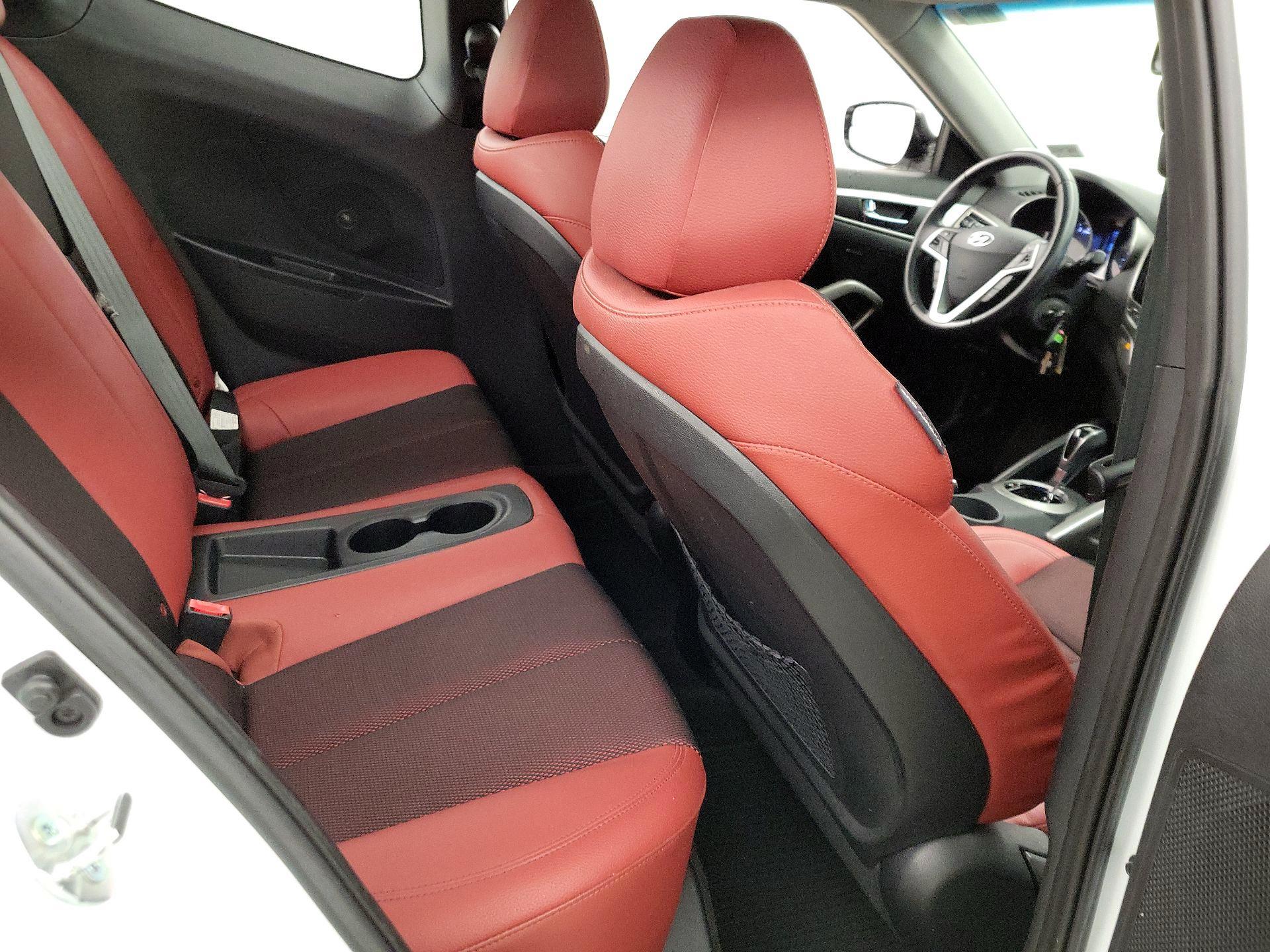 Thumbnail: 2014 Hyundai Veloster - 20