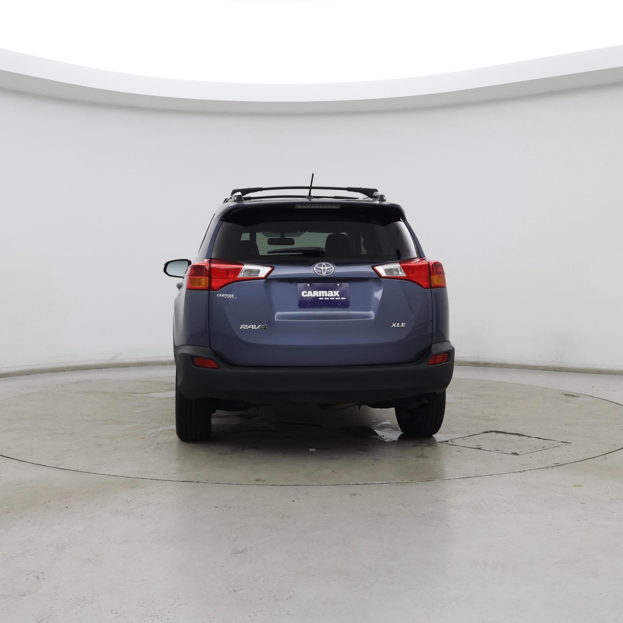 Thumbnail: 2013 Toyota RAV4 - 6