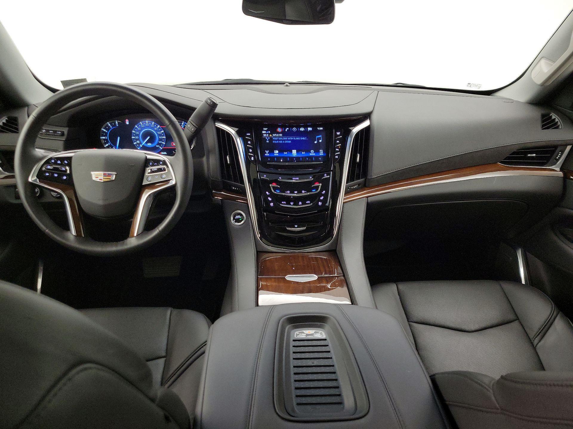 Thumbnail: 2019 Cadillac Escalade - 9