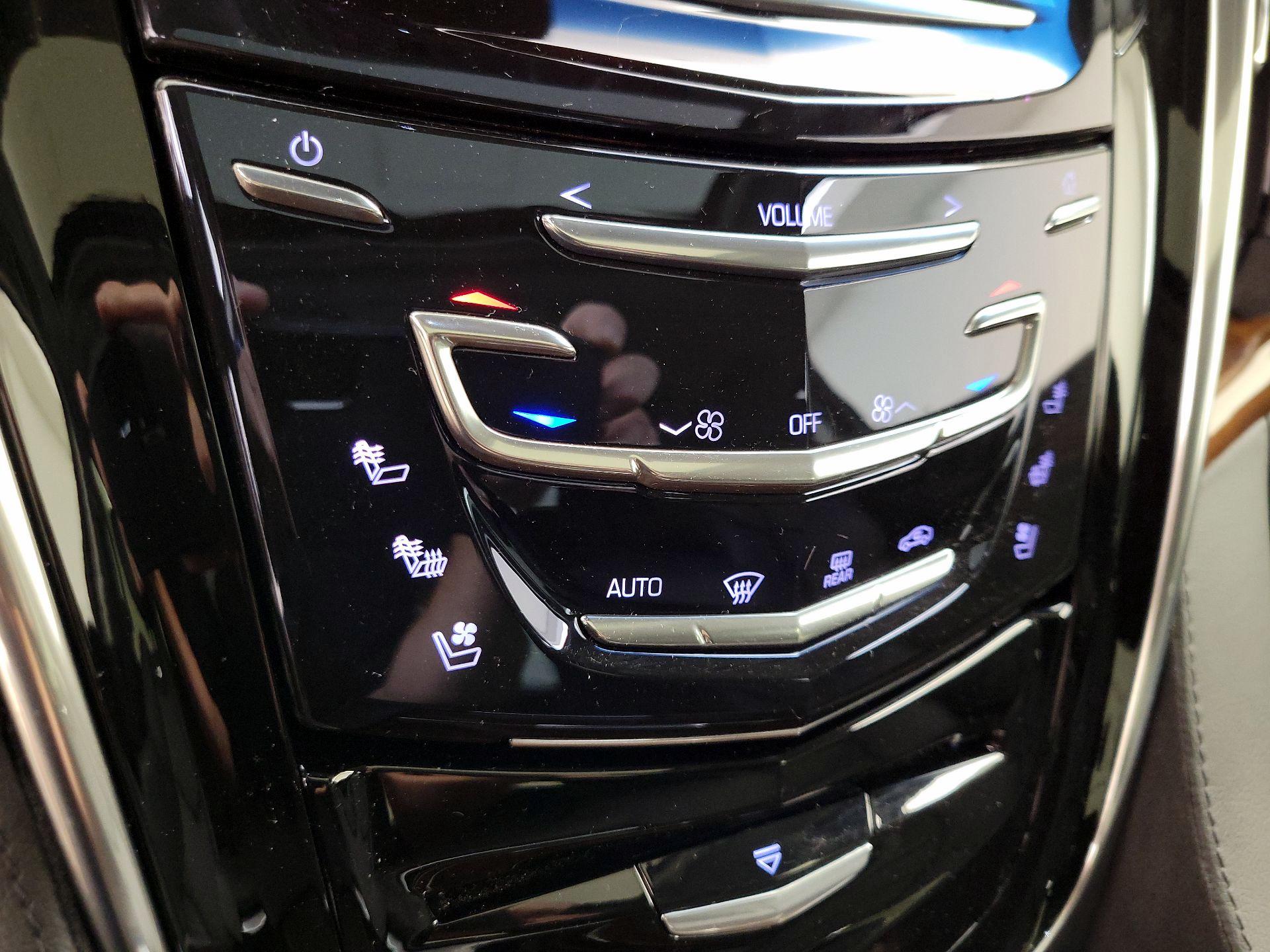 Thumbnail: 2019 Cadillac Escalade - 16