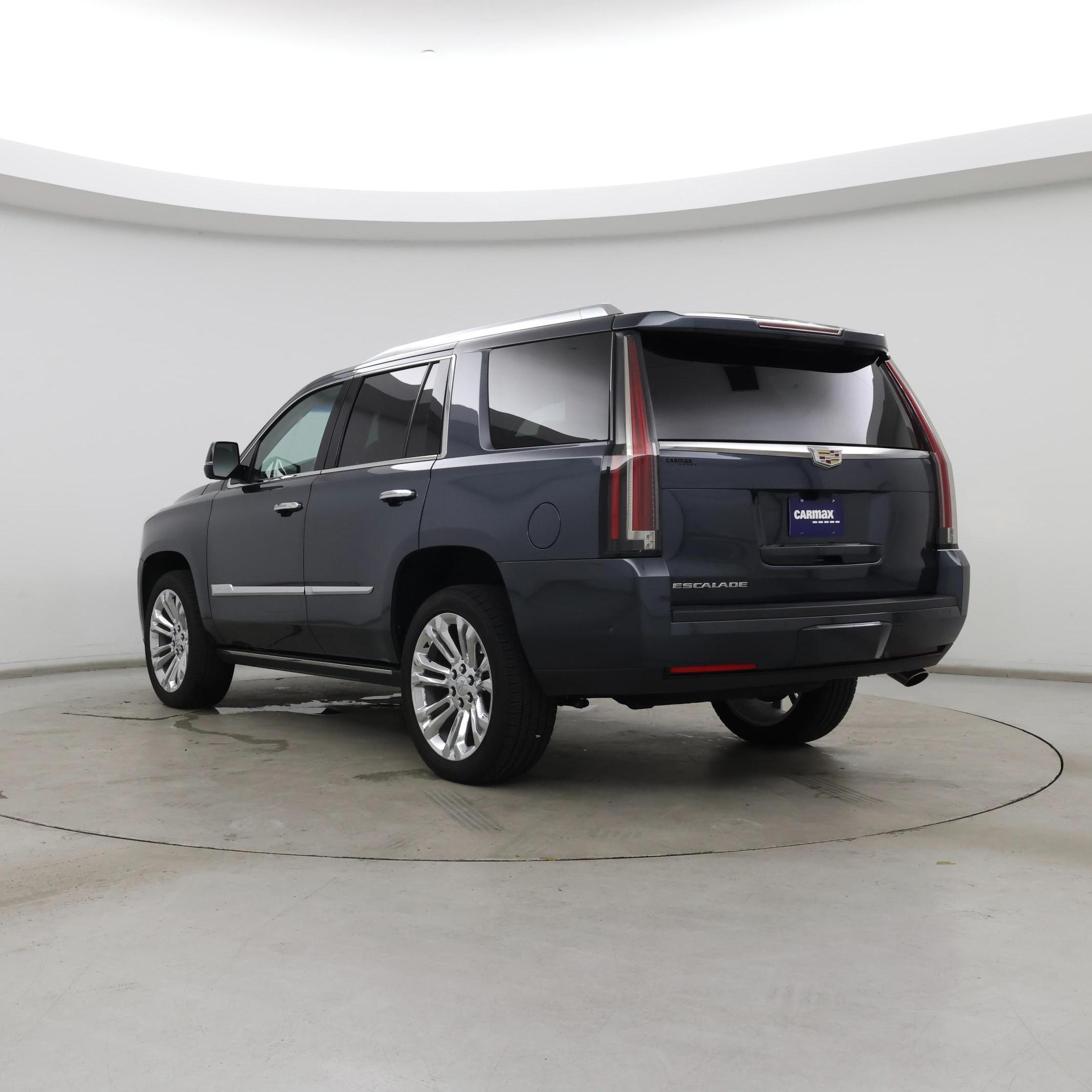 Thumbnail: 2019 Cadillac Escalade - 2
