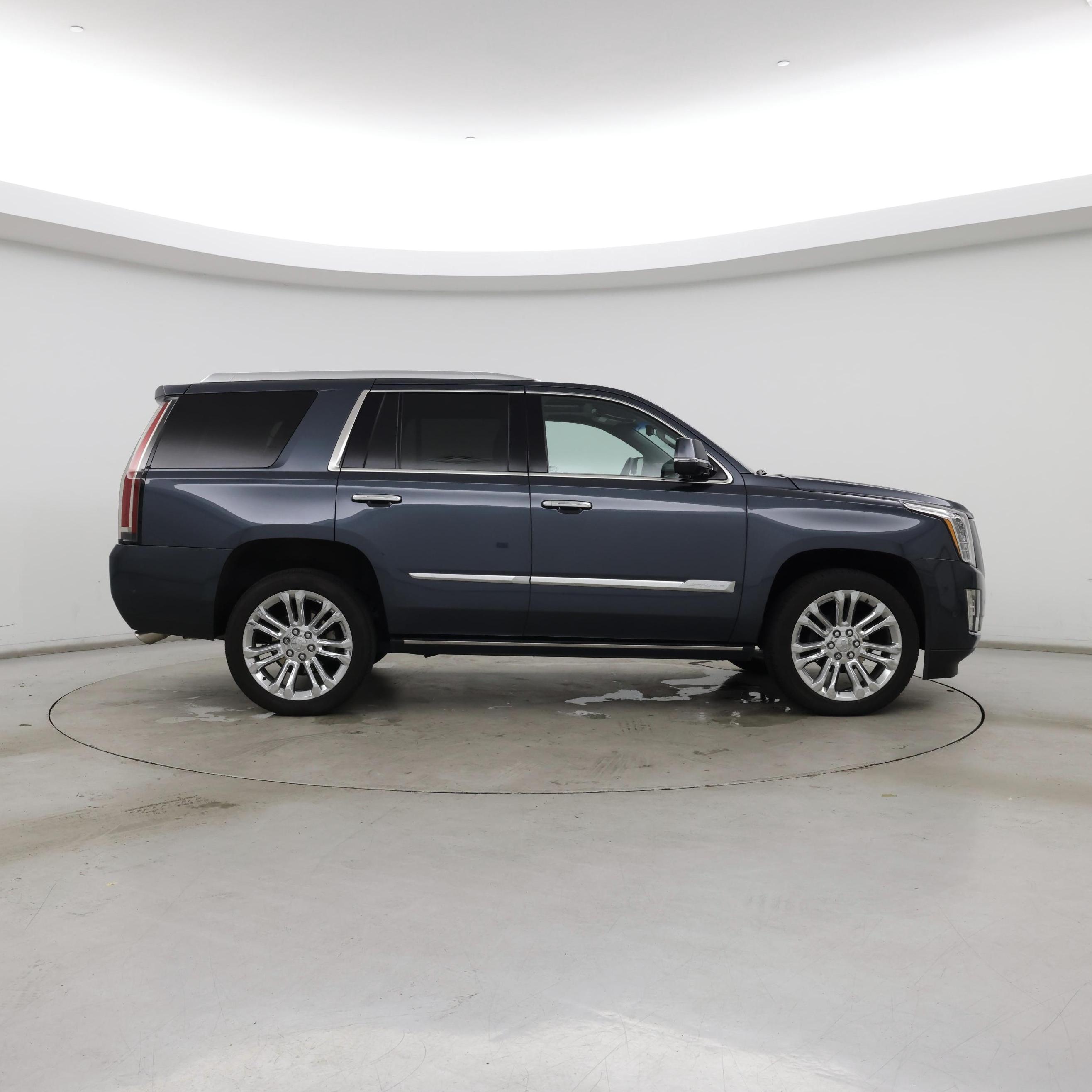 Thumbnail: 2019 Cadillac Escalade - 7