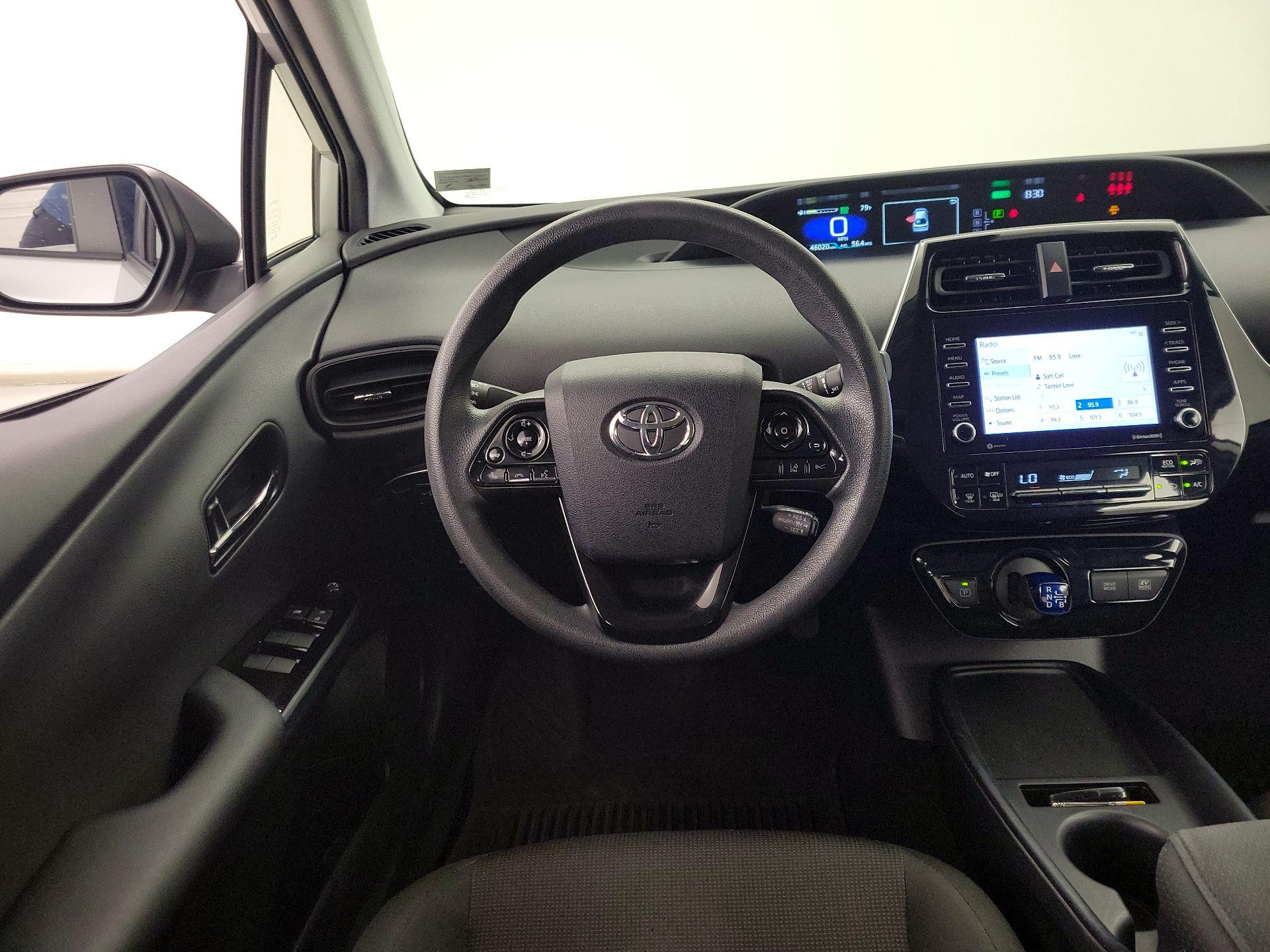 Thumbnail: 2022 Toyota Prius - 10