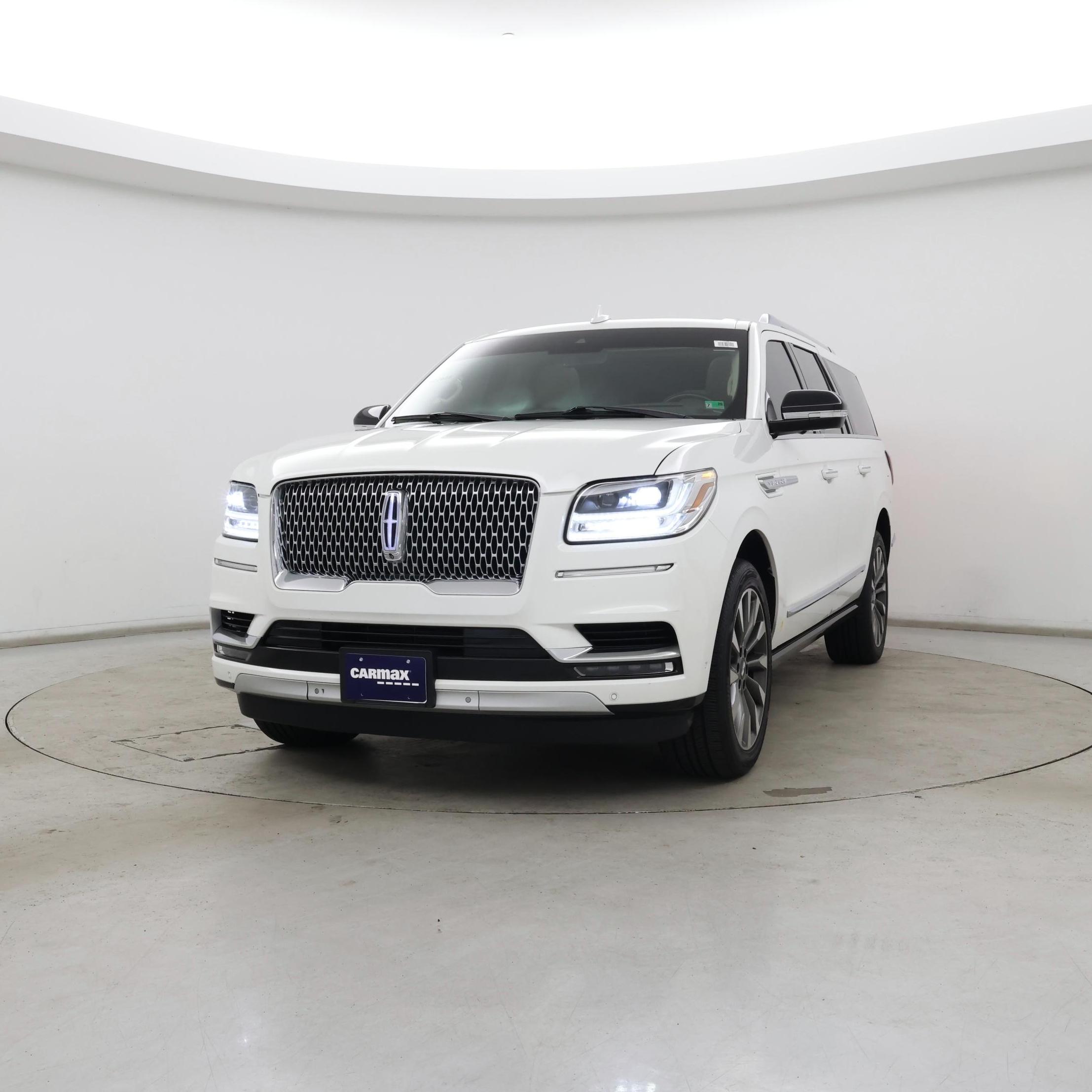 Thumbnail: 2021 Lincoln Navigator L - 4