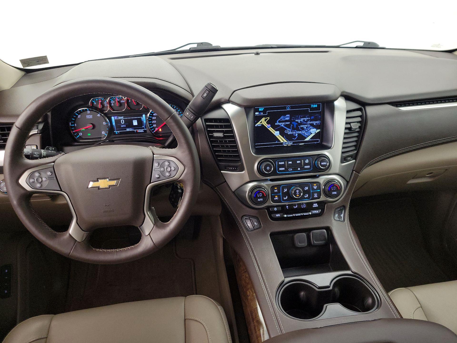 Thumbnail: 2019 Chevrolet Suburban - 9