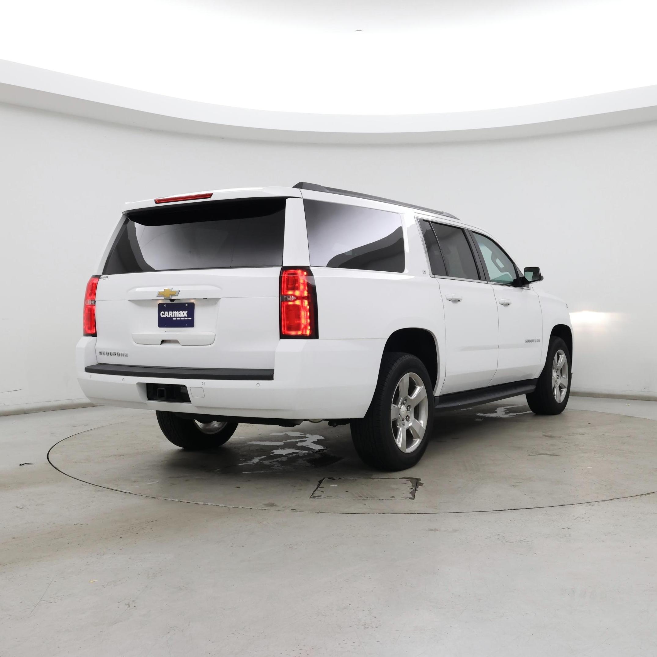 Thumbnail: 2019 Chevrolet Suburban - 8