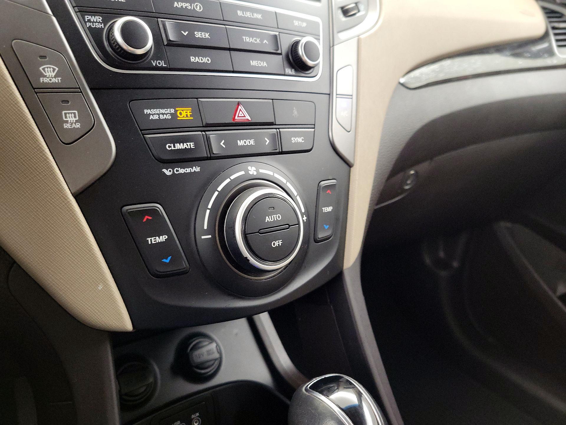 Thumbnail: 2017 Hyundai Santa Fe - 16