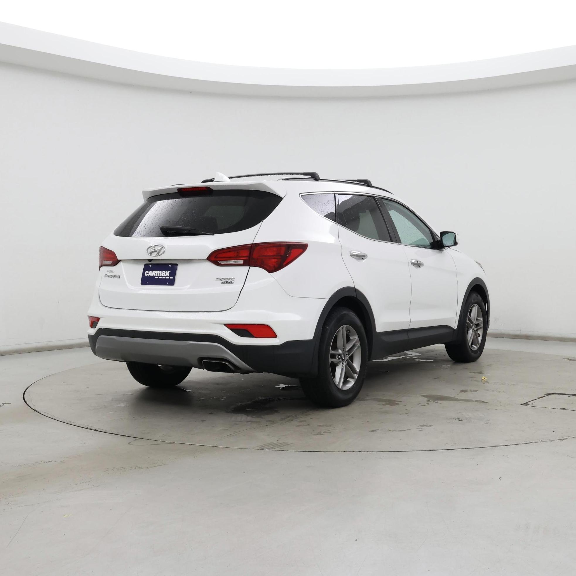 Thumbnail: 2017 Hyundai Santa Fe - 8