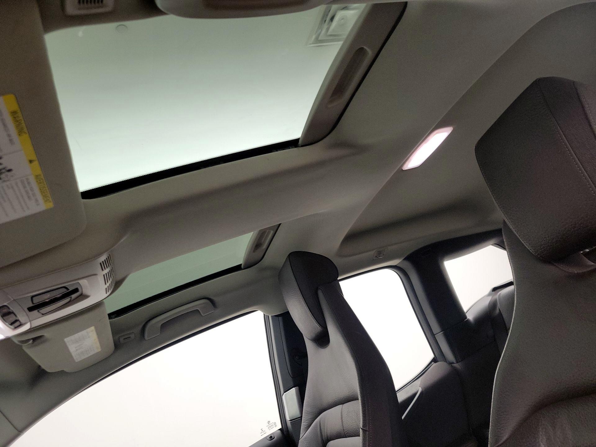 Thumbnail: 2017 BMW i3 - 20