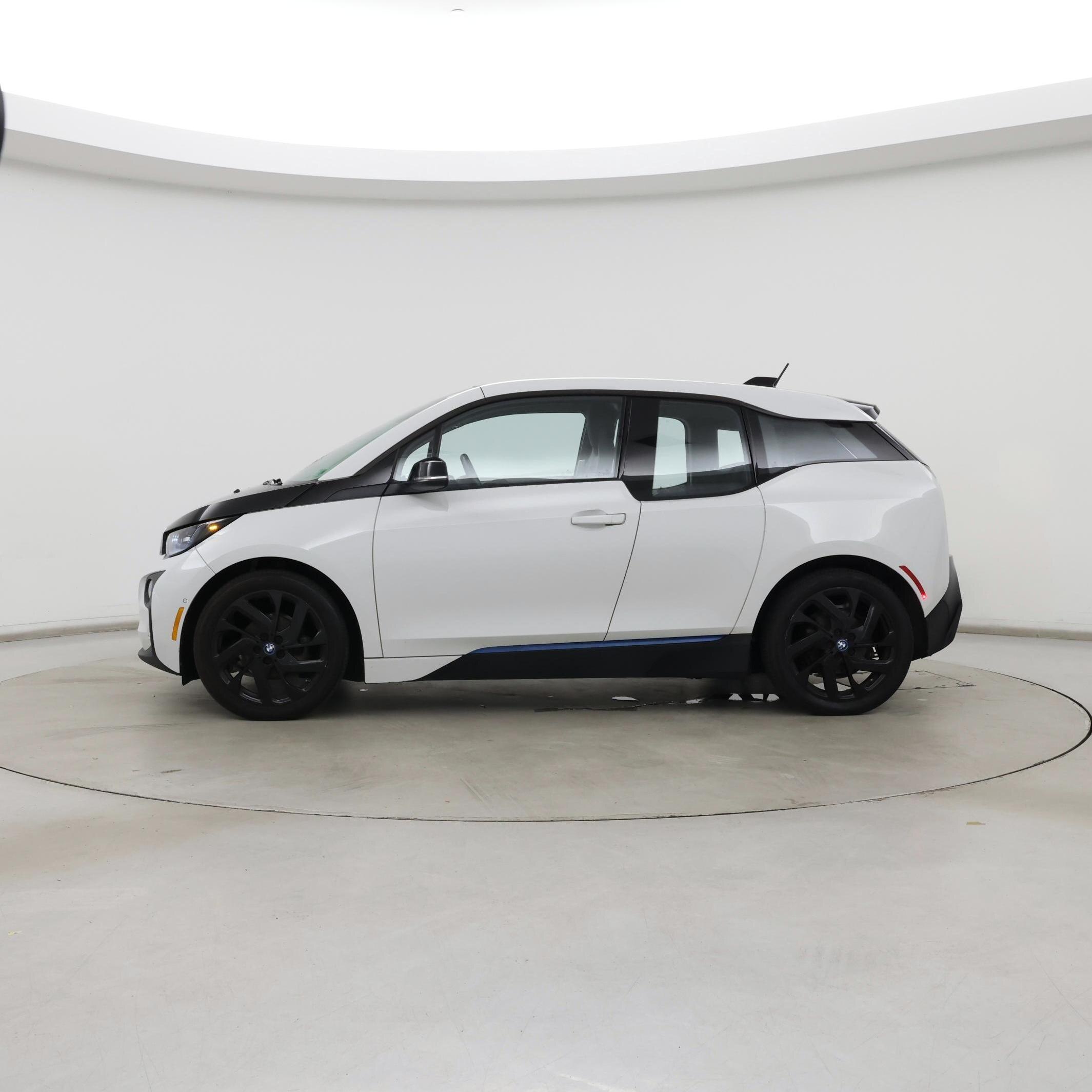 Thumbnail: 2017 BMW i3 - 3