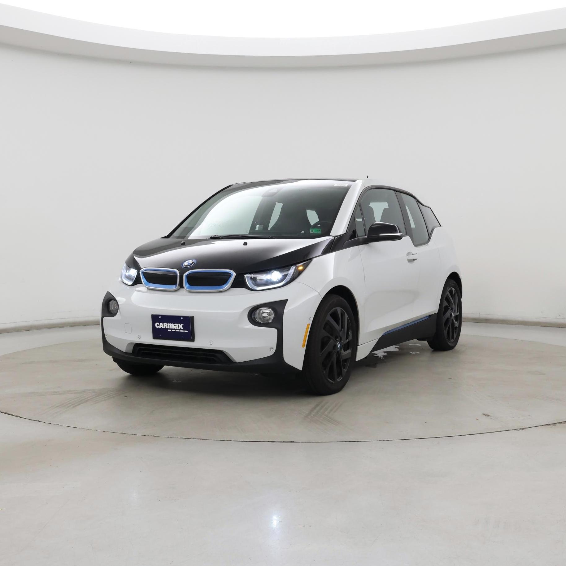 Thumbnail: 2017 BMW i3 - 4
