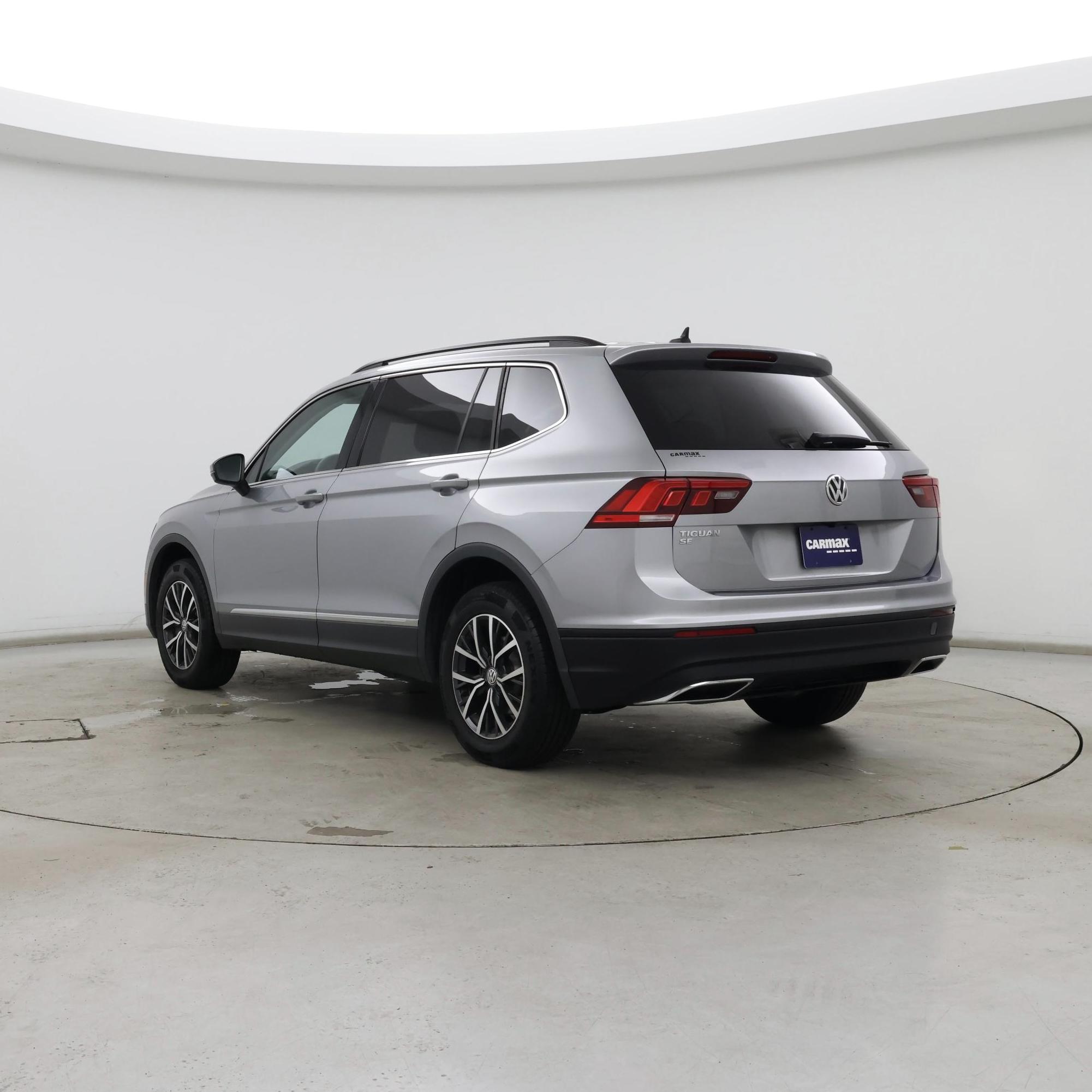 Thumbnail: 2020 Volkswagen Tiguan - 2