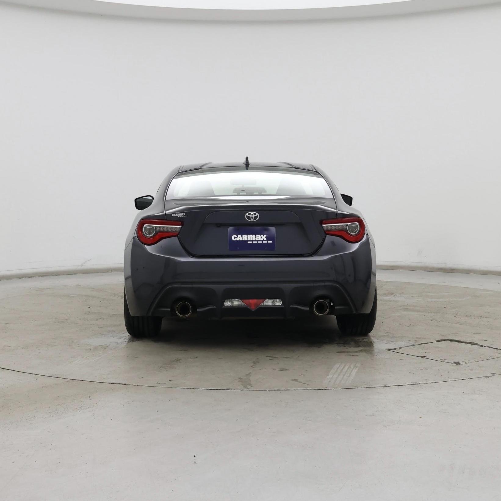 Thumbnail: 2017 Toyota 86 - 6