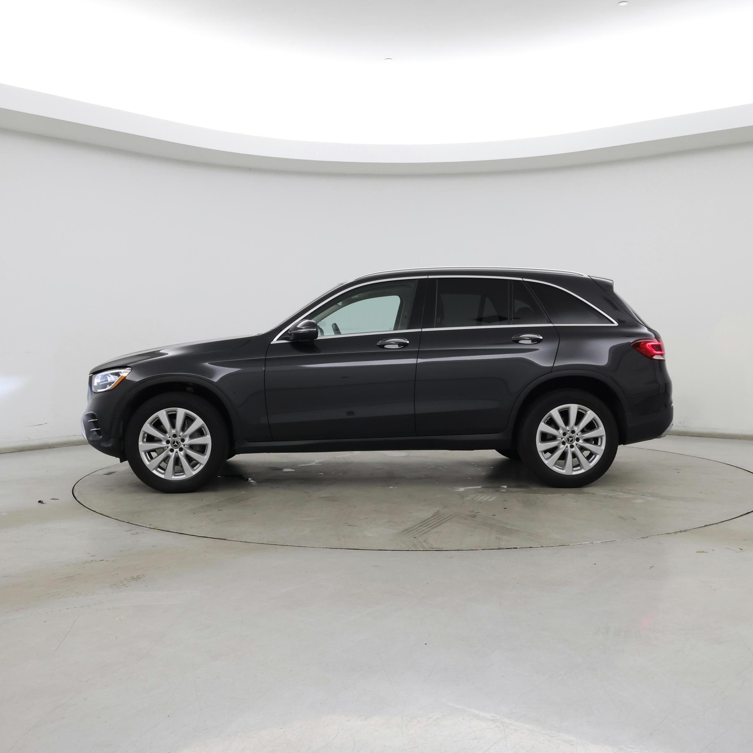 Thumbnail: 2020 Mercedes-Benz GLC - 3
