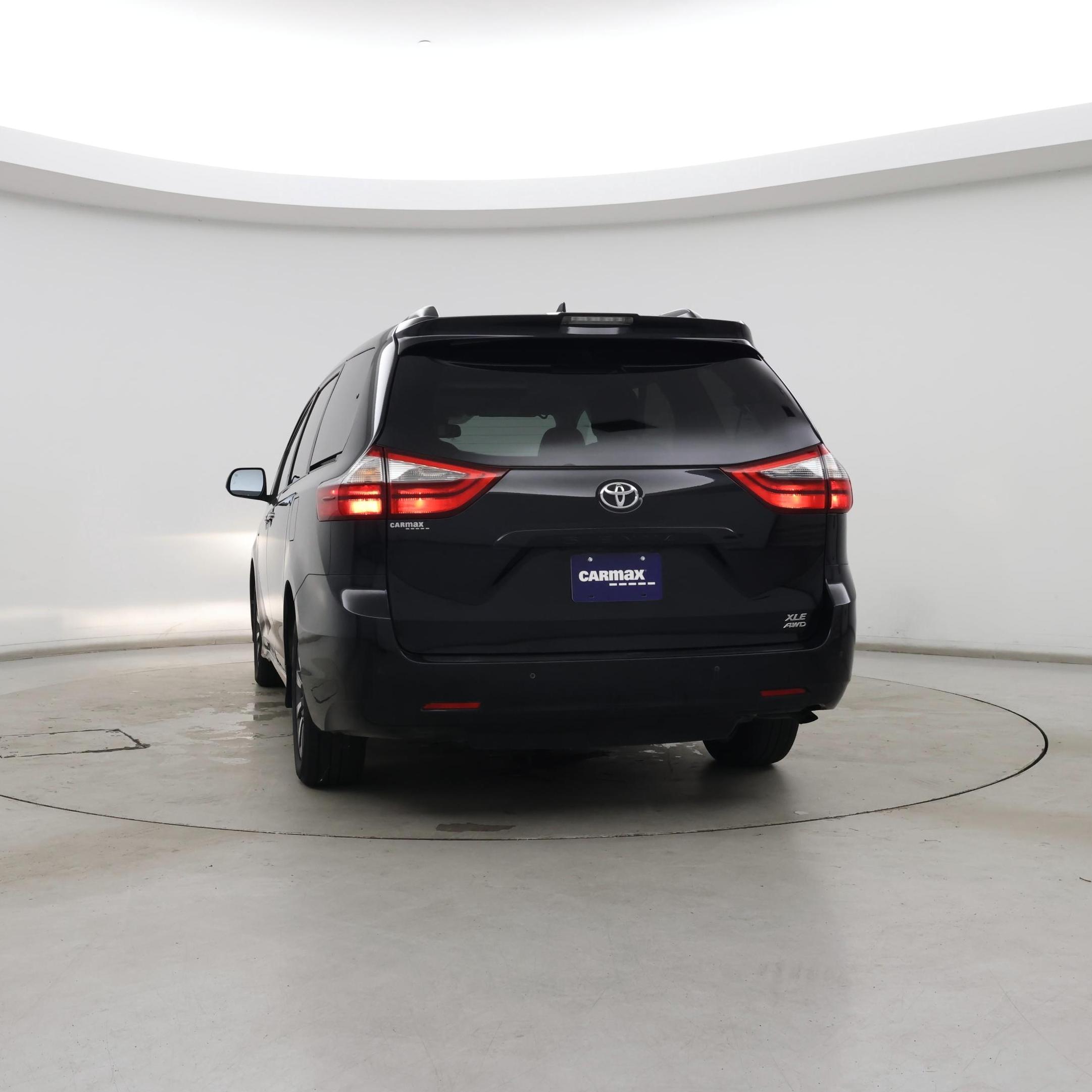 Thumbnail: 2020 Toyota Sienna - 6