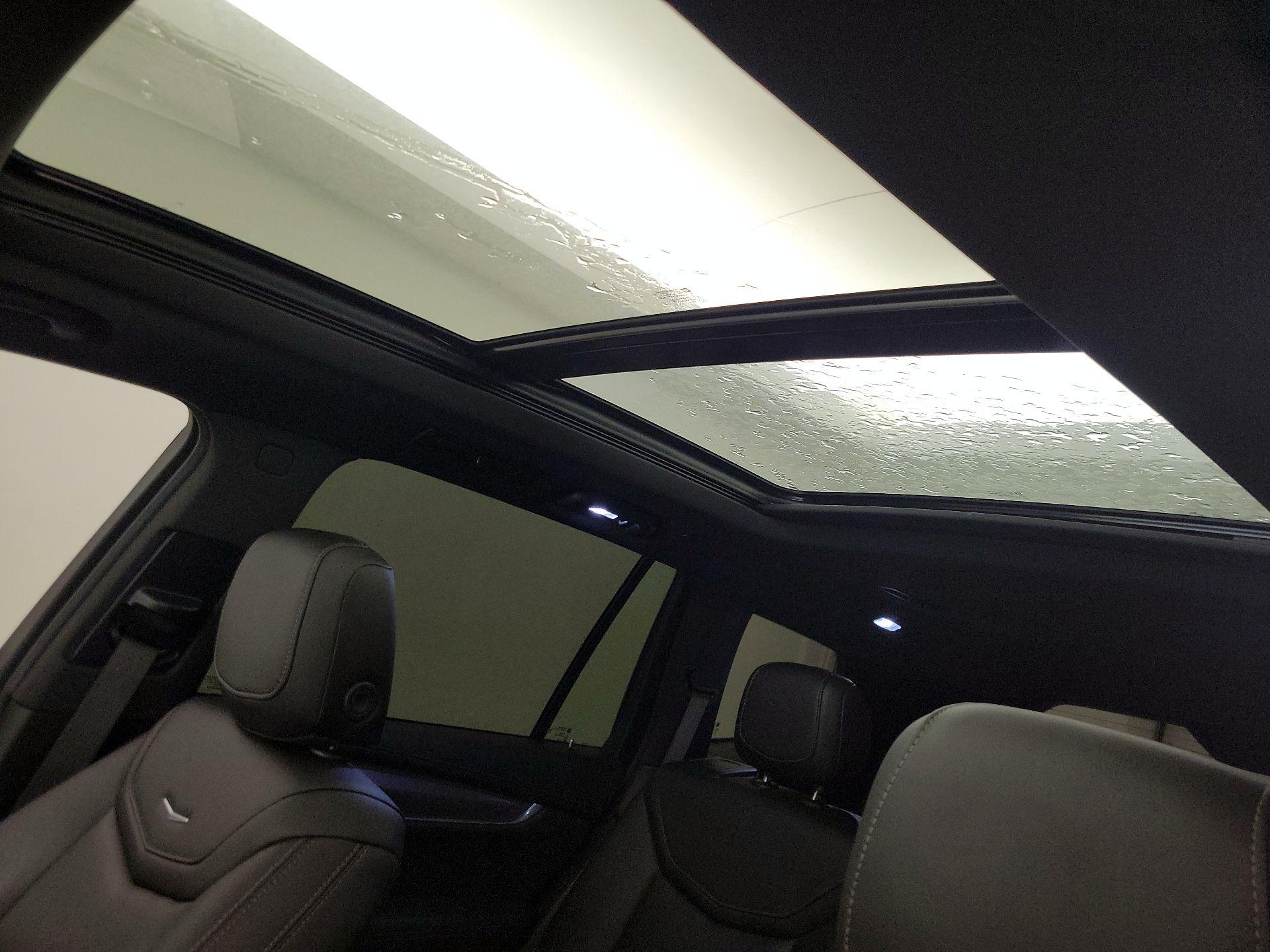 Thumbnail: 2022 Cadillac XT6 - 19