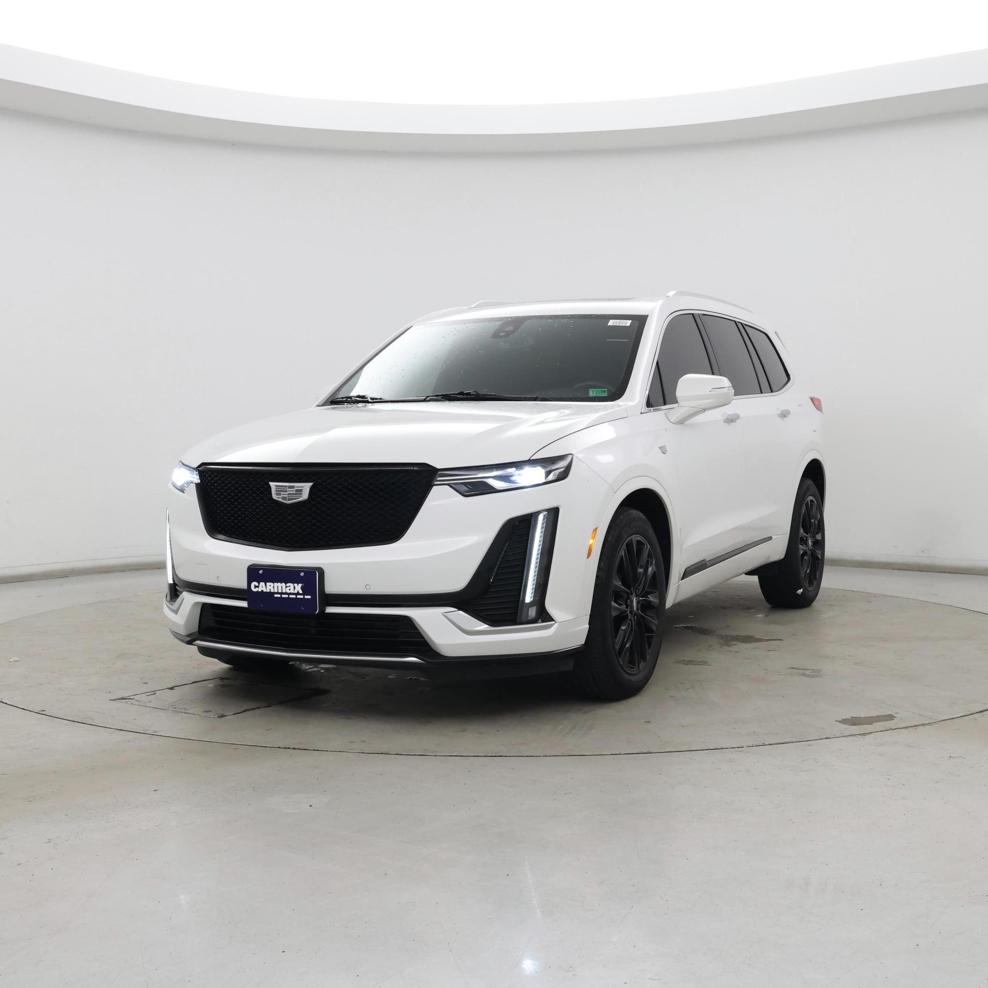Thumbnail: 2022 Cadillac XT6 - 4