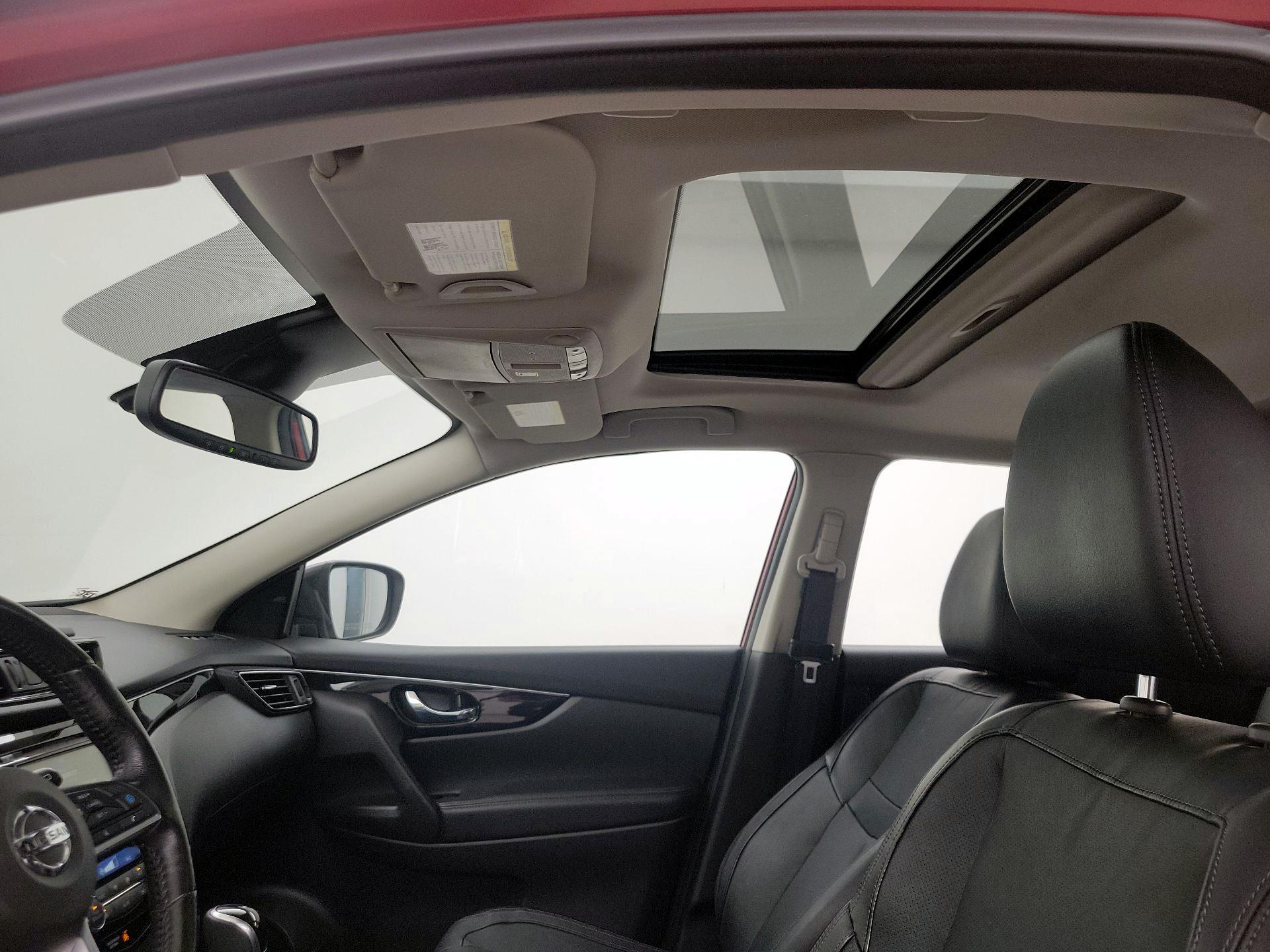 Thumbnail: 2019 Nissan Rogue Sport - 20