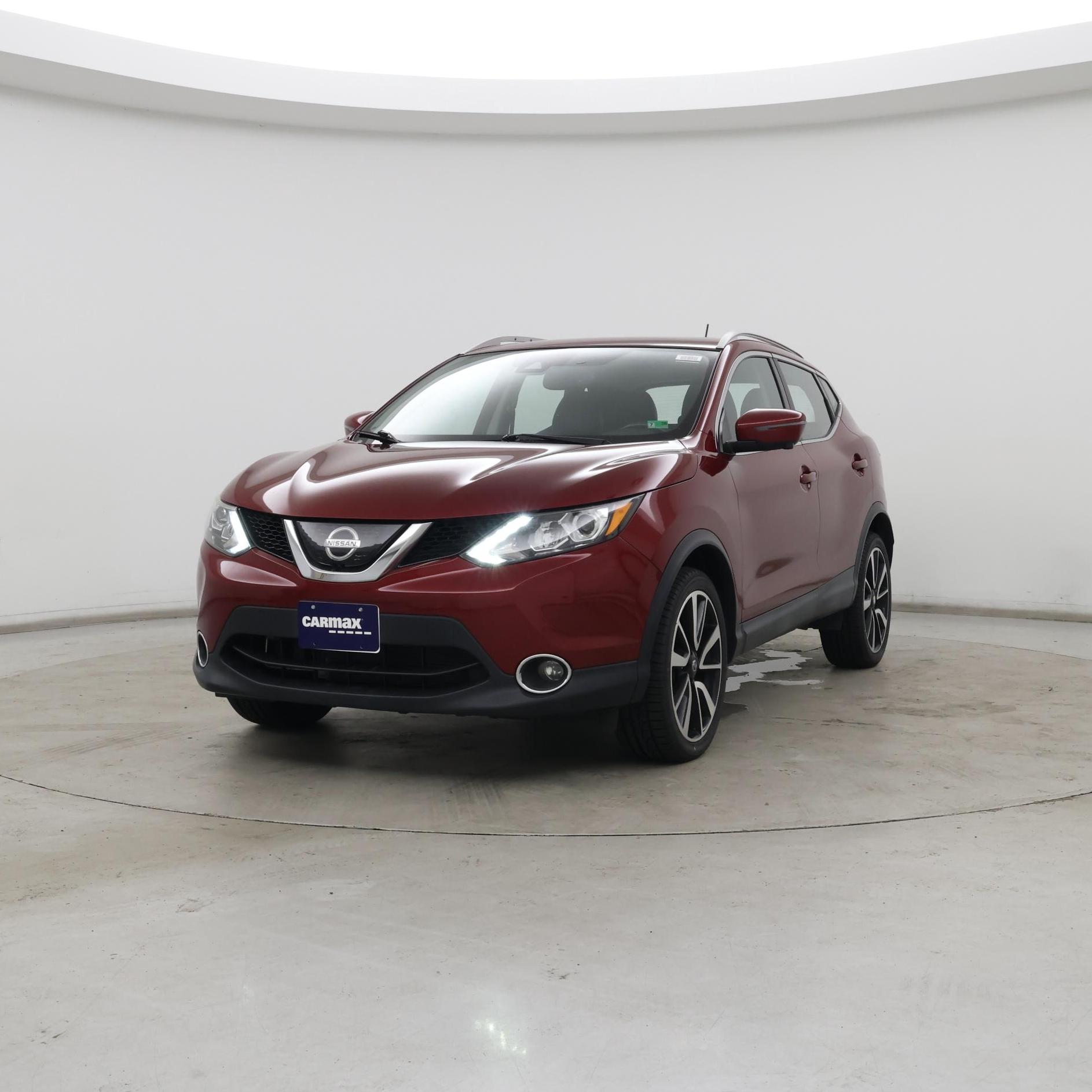 Thumbnail: 2019 Nissan Rogue Sport - 4