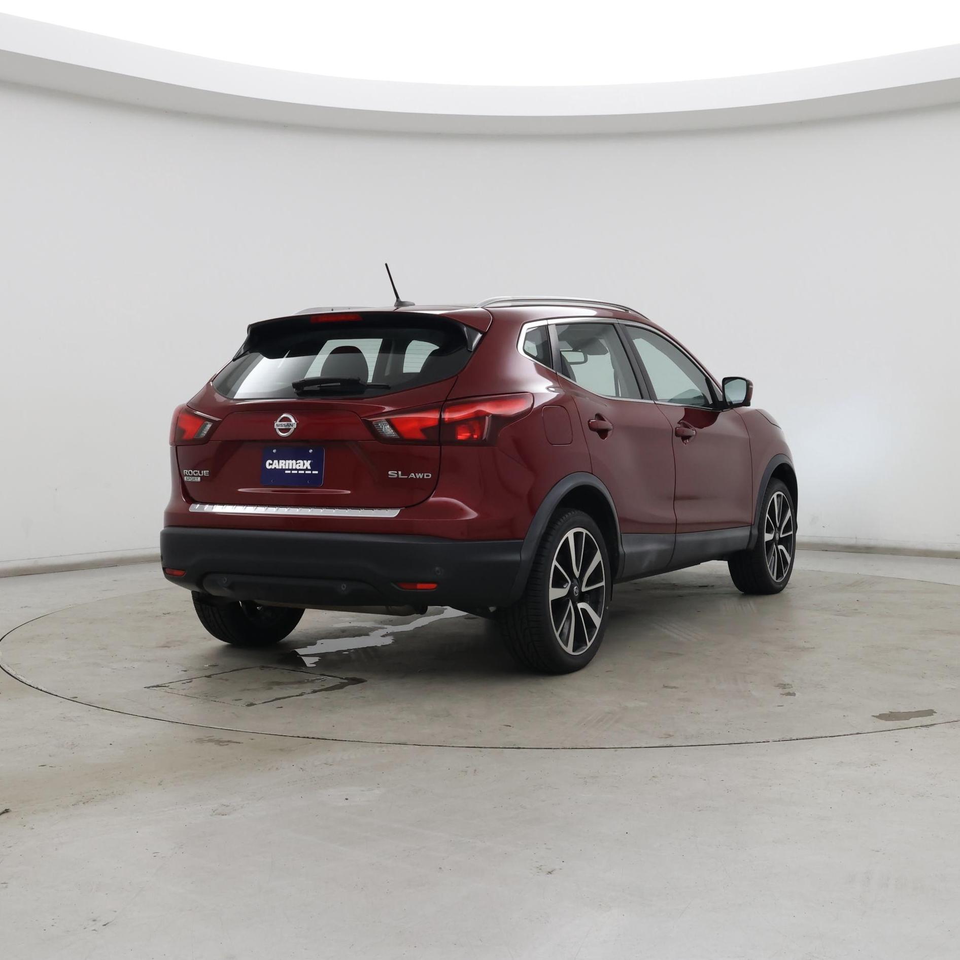 Thumbnail: 2019 Nissan Rogue Sport - 8