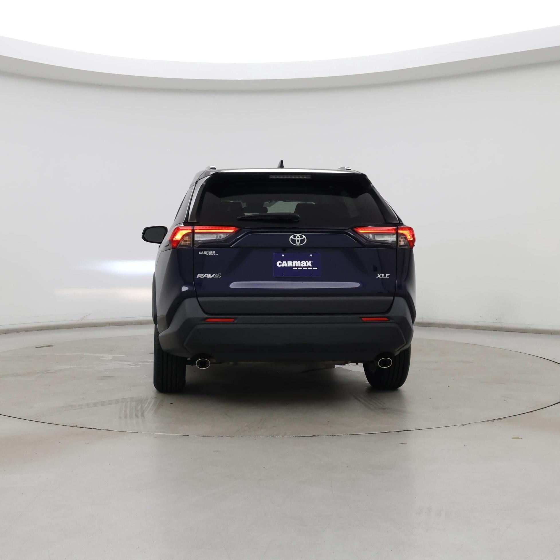 Thumbnail: 2020 Toyota RAV4 - 6