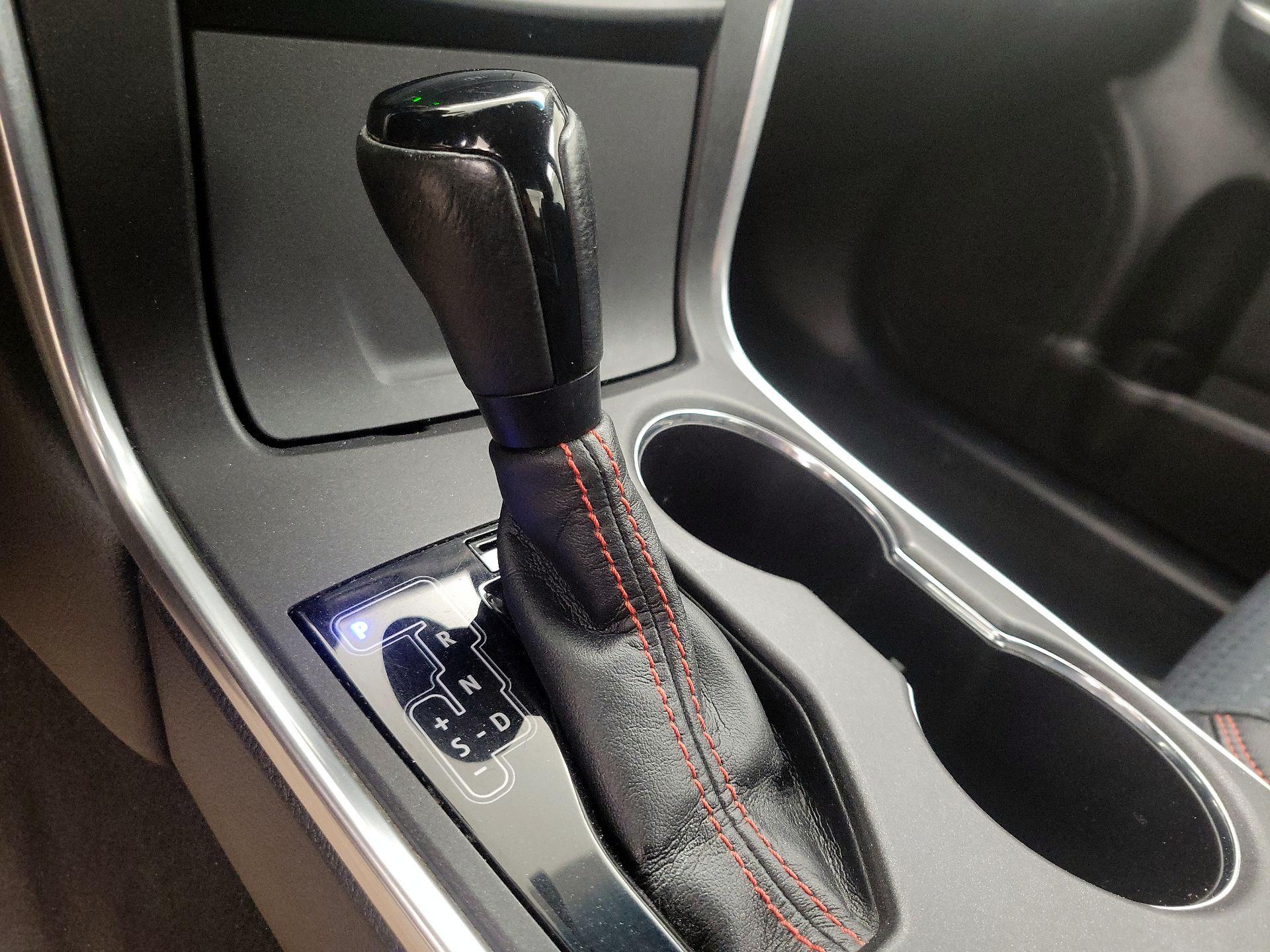 Thumbnail: 2015 Toyota Camry - 17