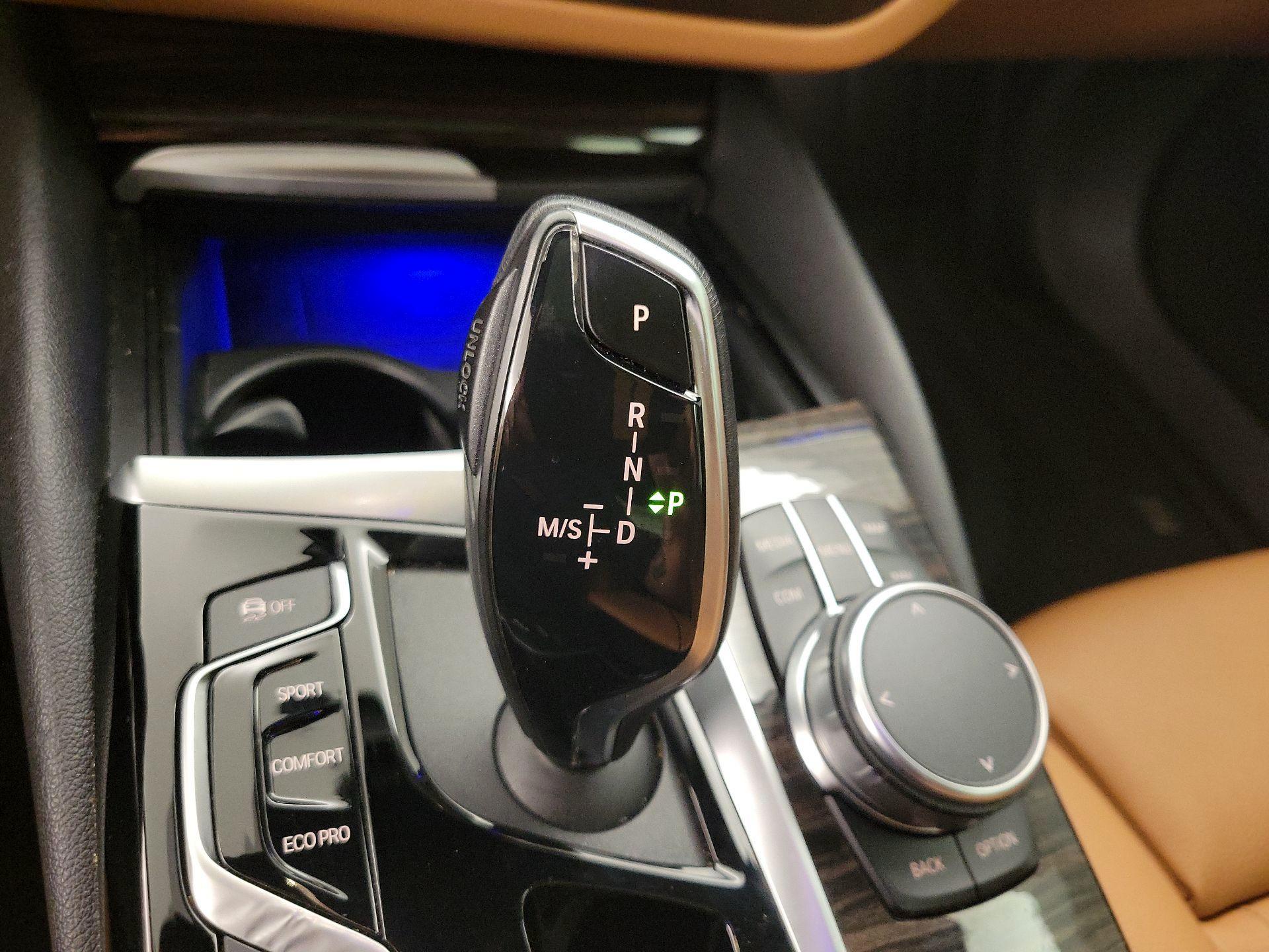 Thumbnail: 2019 BMW 5 Series - 18