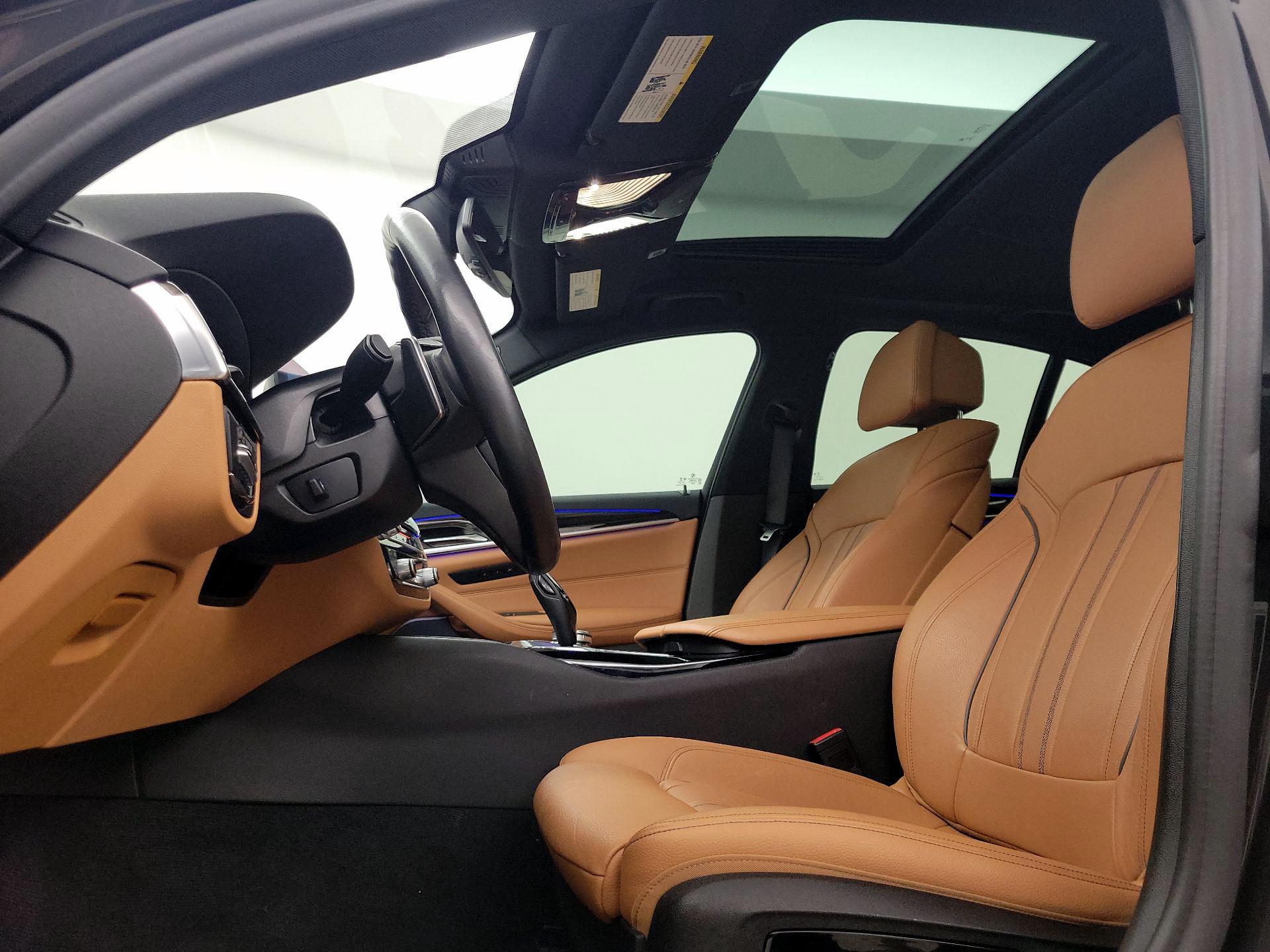 Thumbnail: 2019 BMW 5 Series - 20