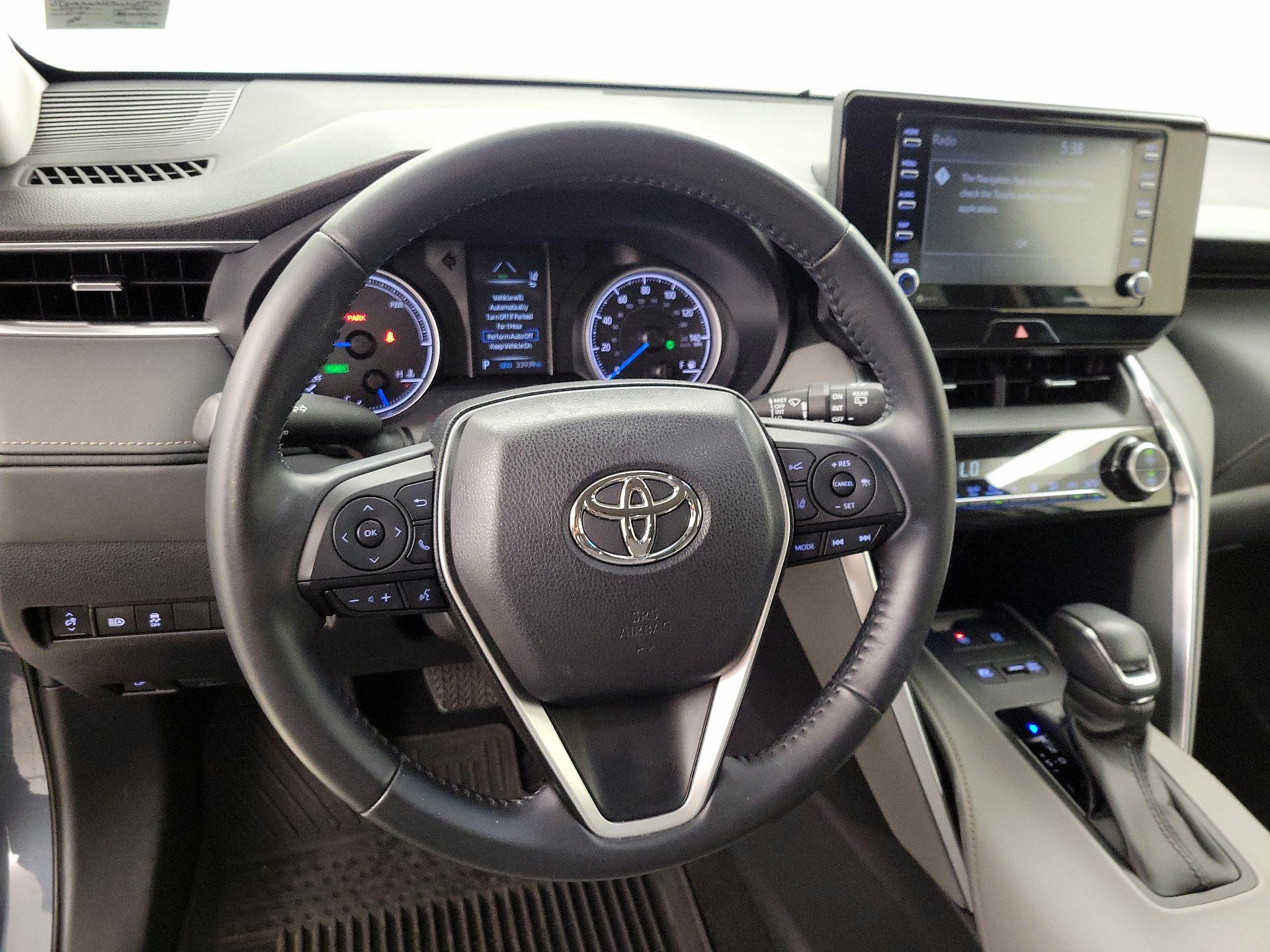 Thumbnail: 2022 Toyota Venza - 10