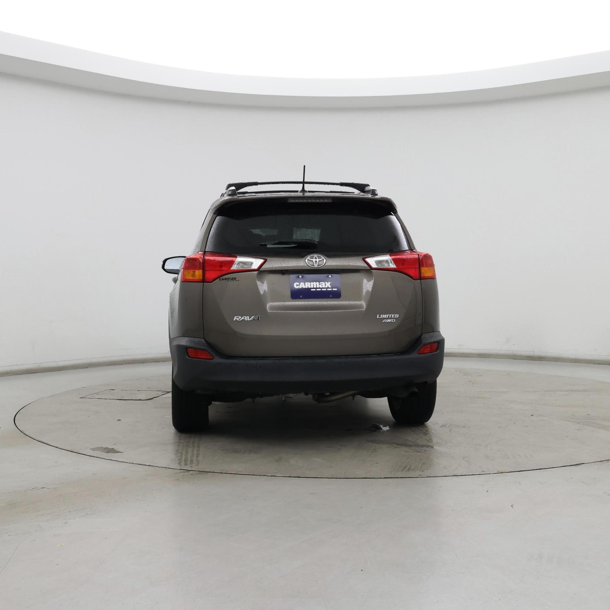 Thumbnail: 2015 Toyota RAV4 - 6