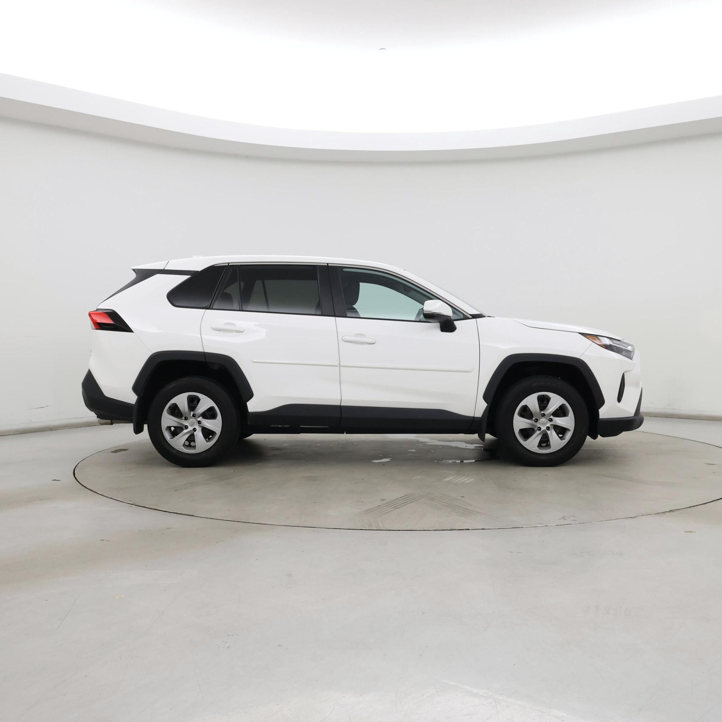 Thumbnail: 2023 Toyota RAV4 - 7