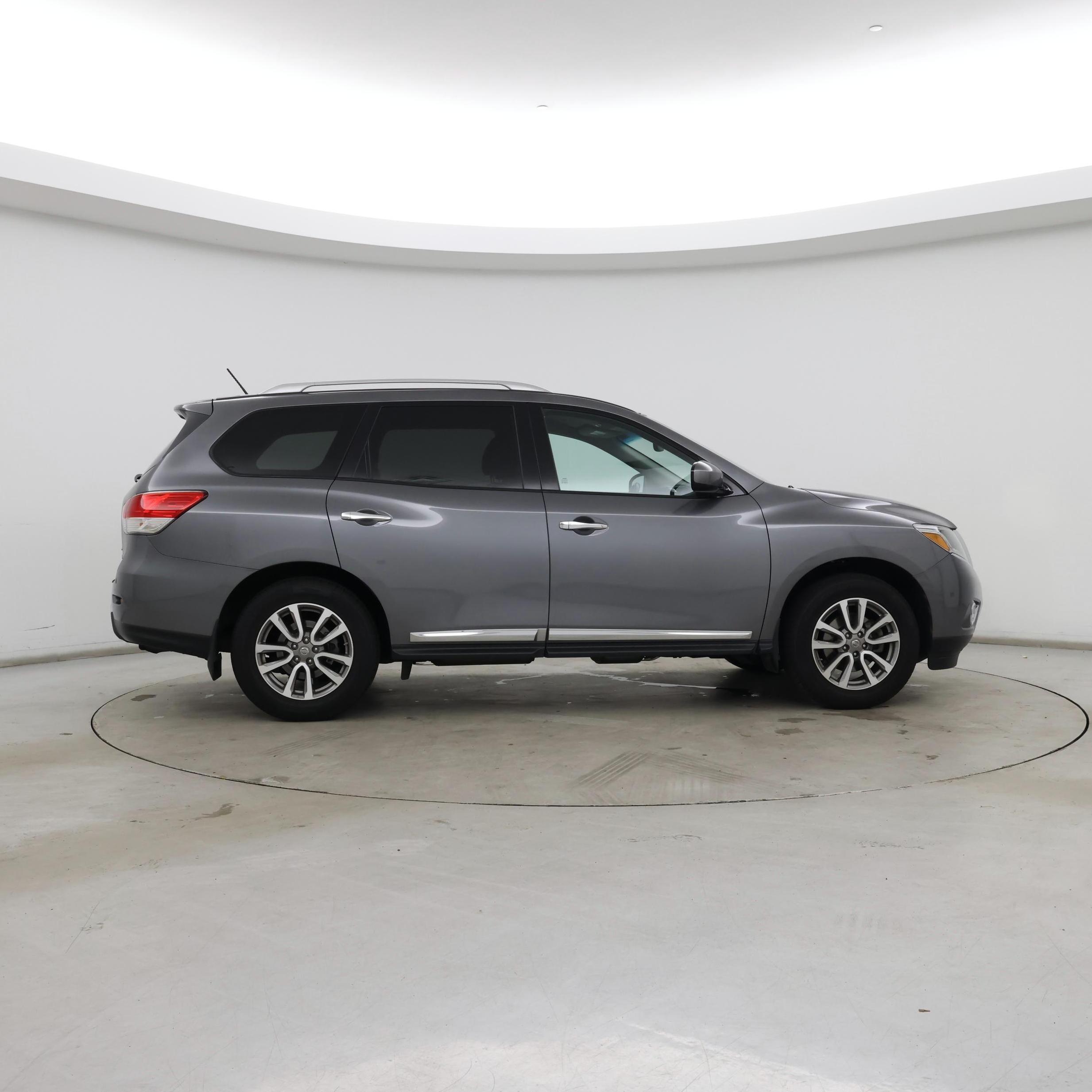 Thumbnail: 2015 Nissan Pathfinder - 7
