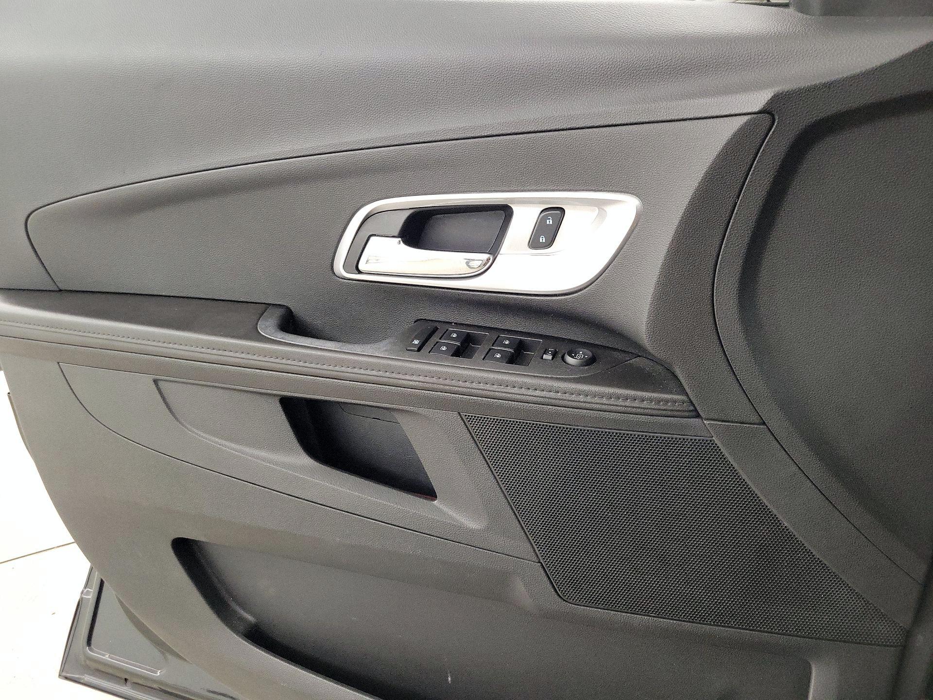 Thumbnail: 2014 Chevrolet Equinox - 12