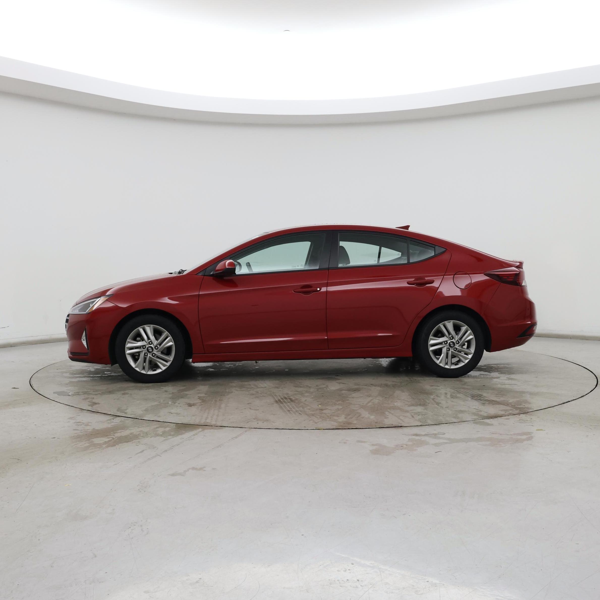 Thumbnail: 2020 Hyundai Elantra - 3