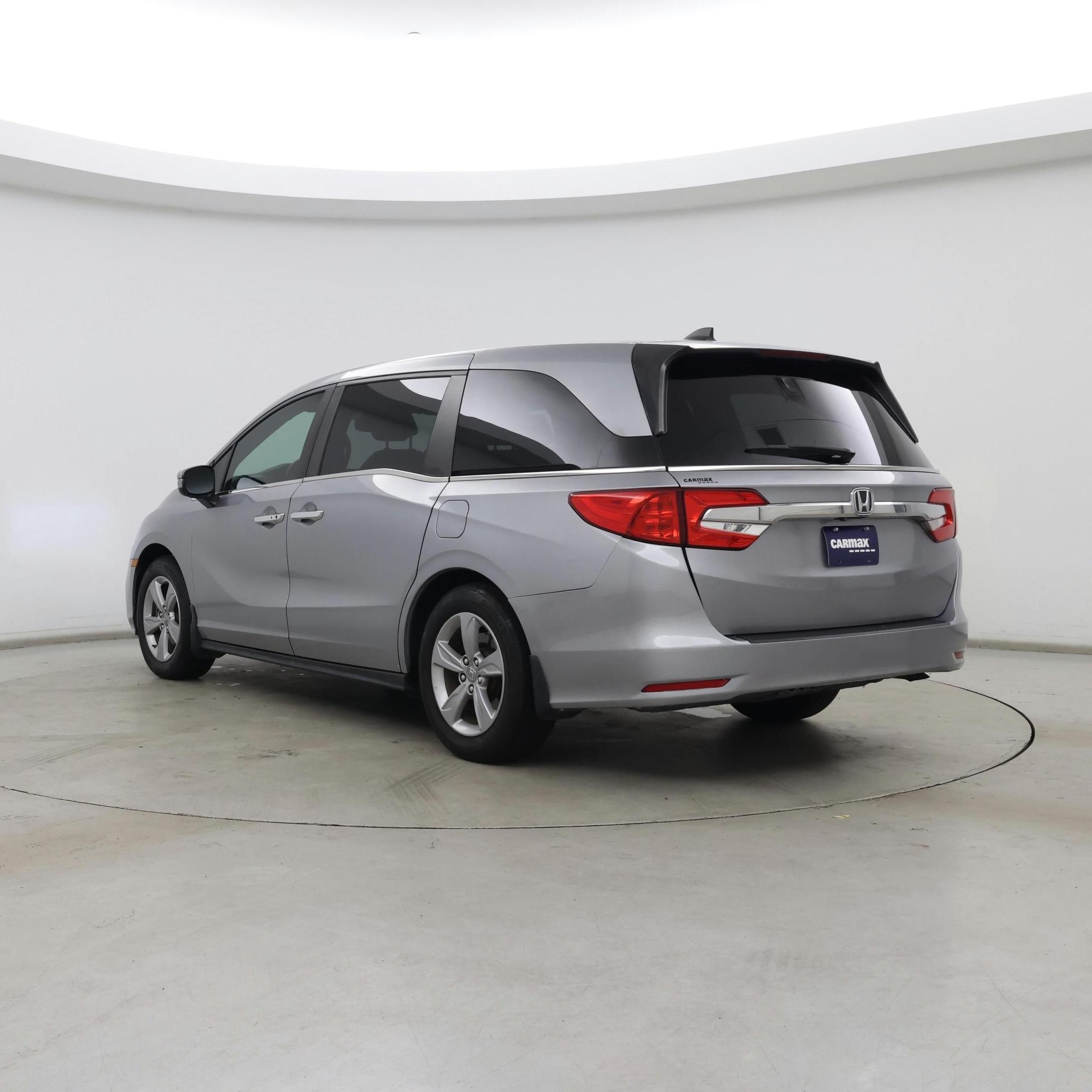 Thumbnail: 2019 Honda Odyssey - 2