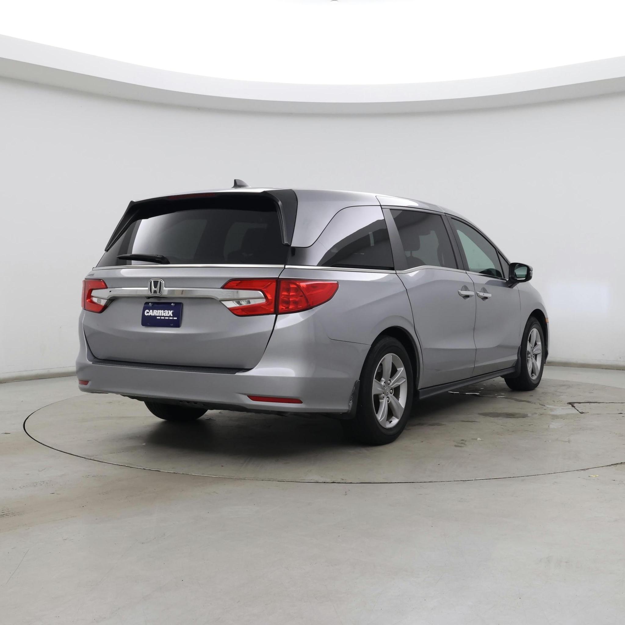 Thumbnail: 2019 Honda Odyssey - 8