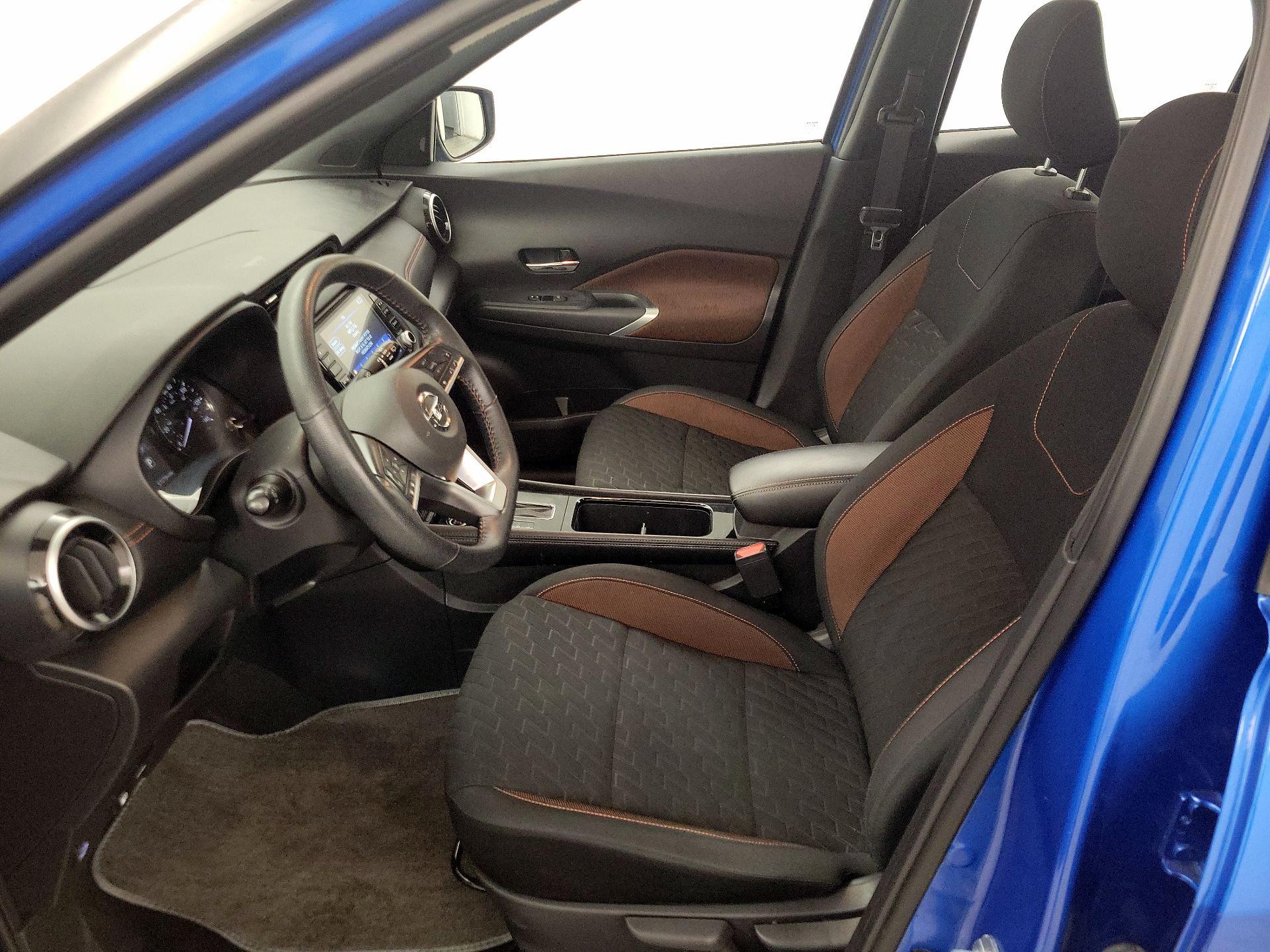 Thumbnail: 2021 Nissan Kicks - 11