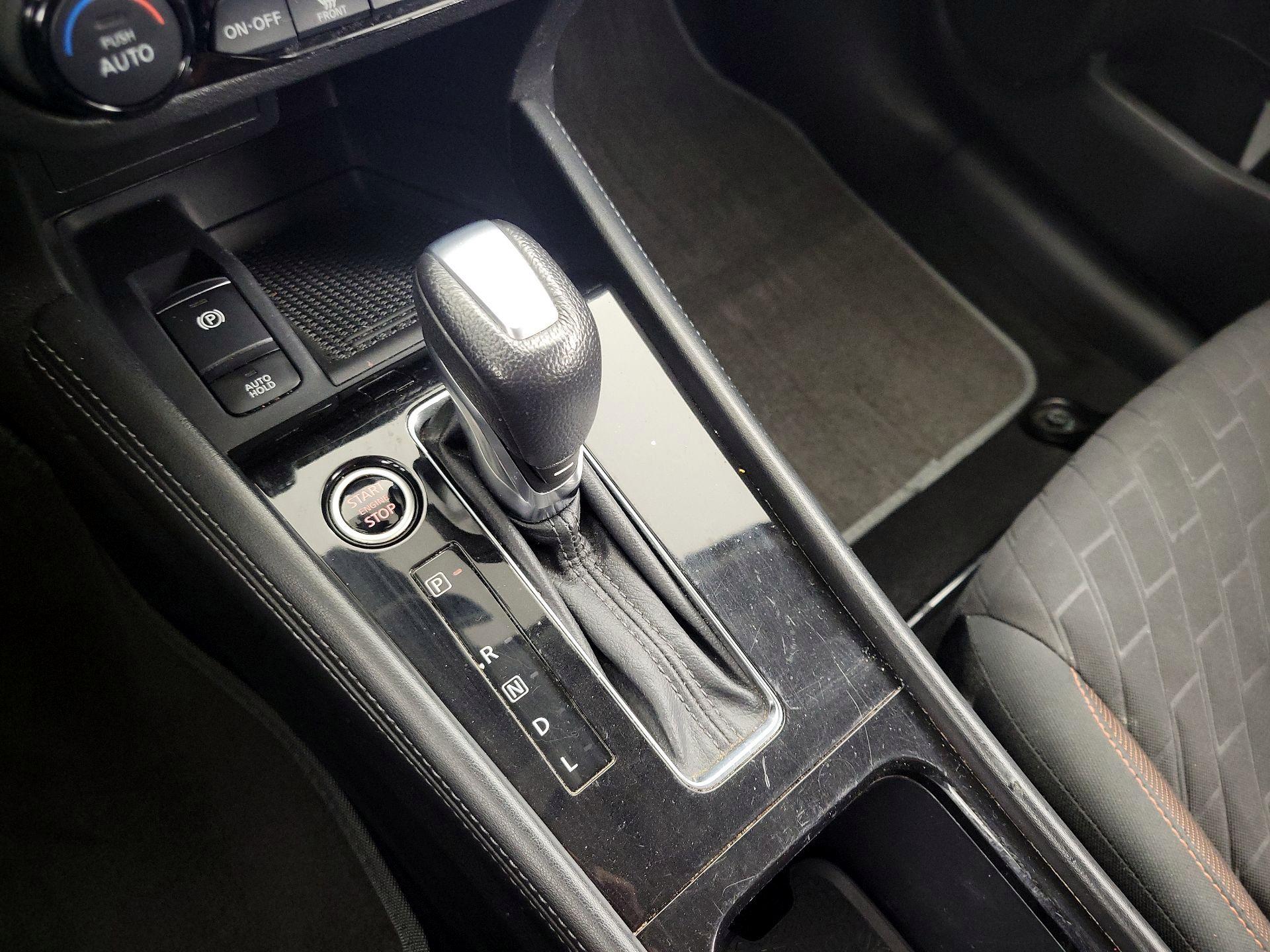 Thumbnail: 2021 Nissan Kicks - 16