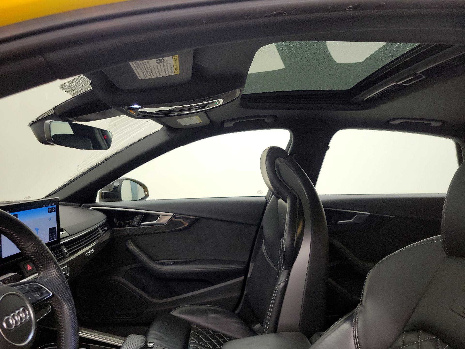 Thumbnail: 2020 Audi S4 - 20