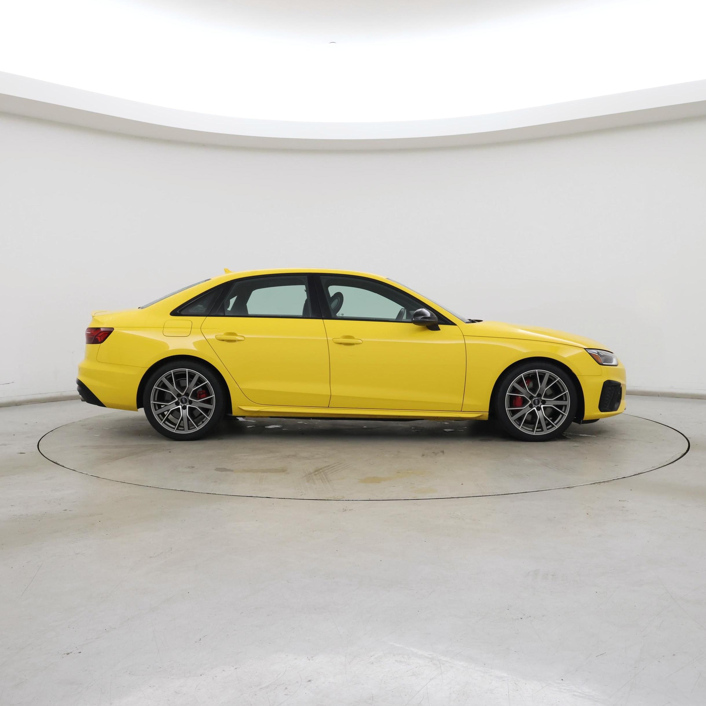 Thumbnail: 2020 Audi S4 - 7