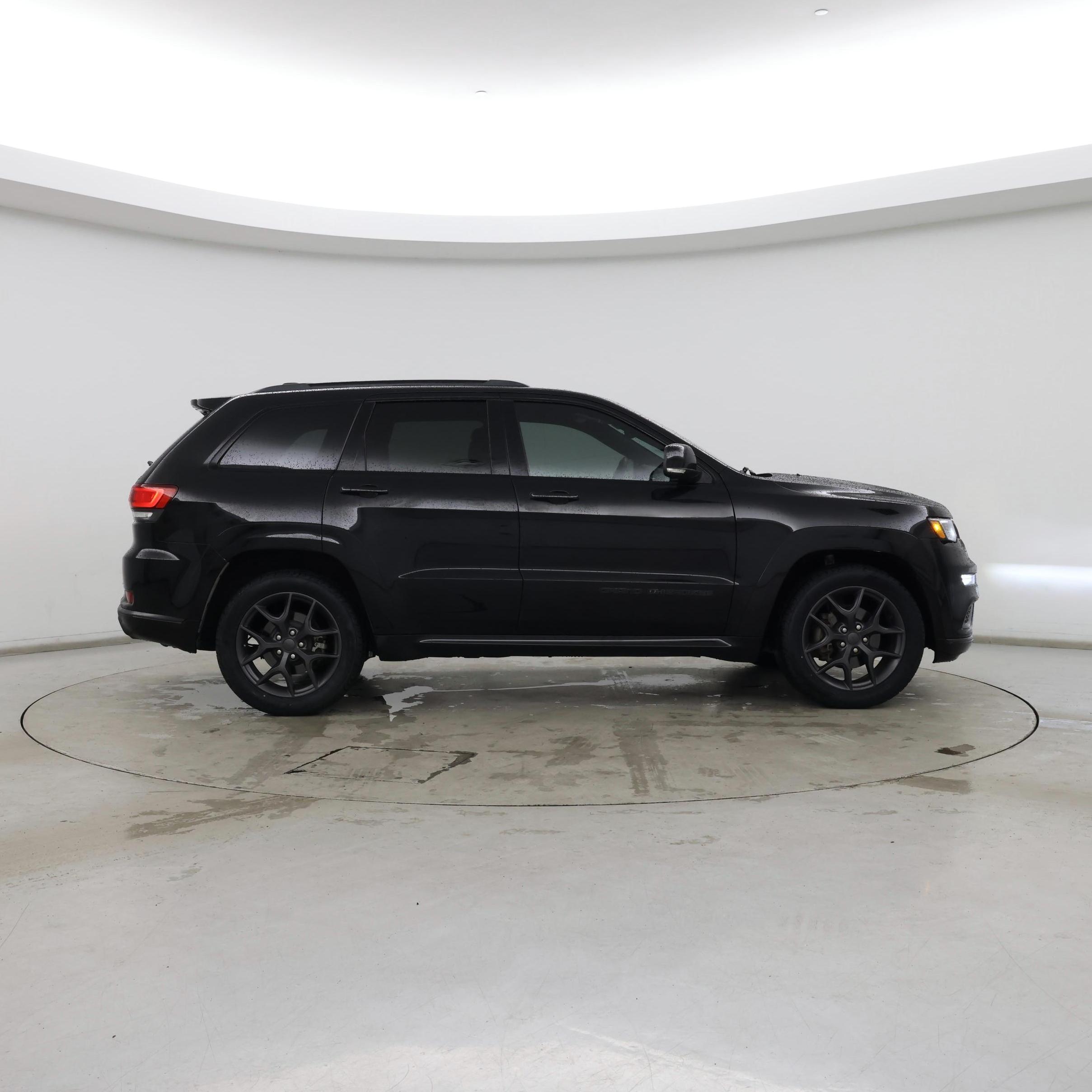 Thumbnail: 2019 Jeep Grand Cherokee - 7