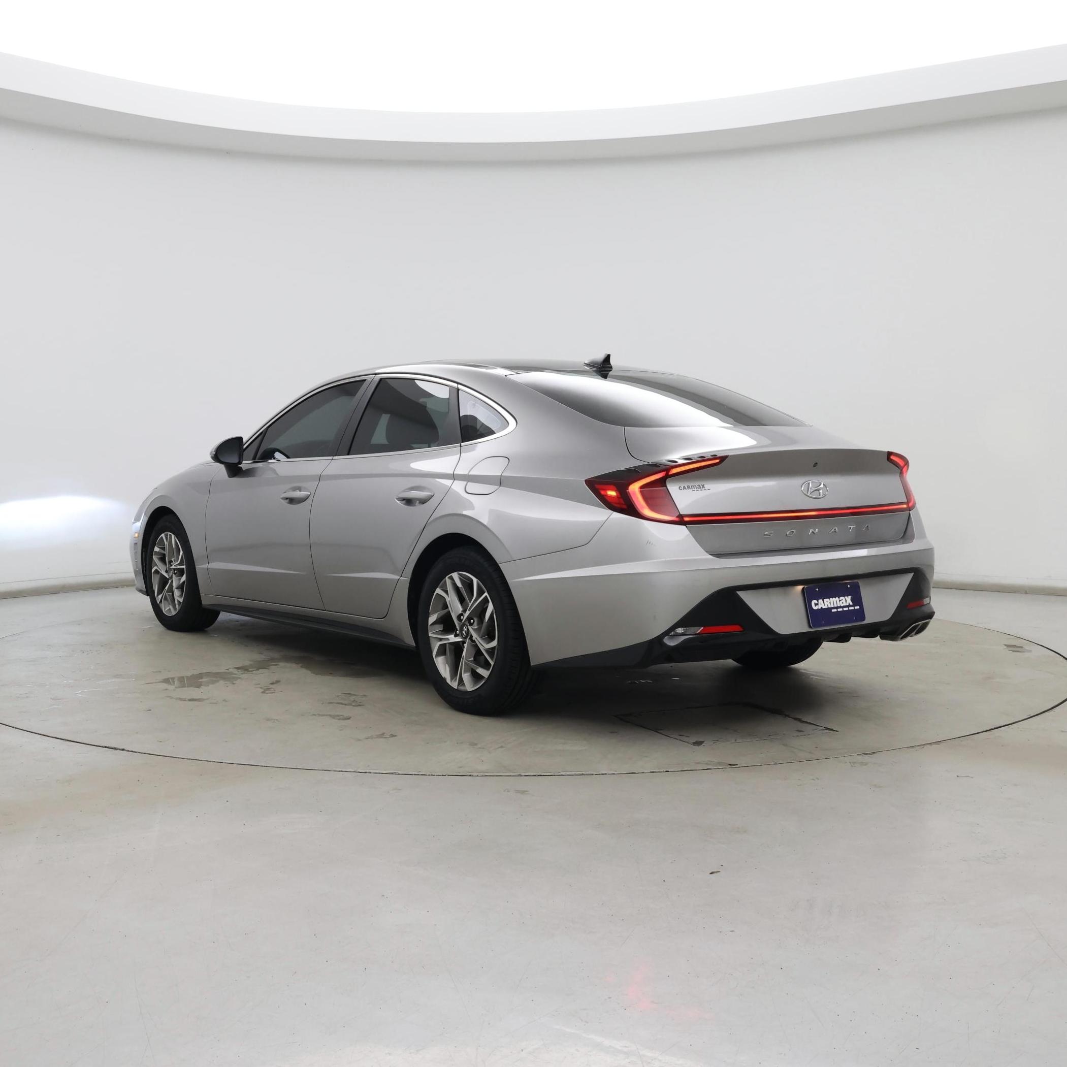 Thumbnail: 2021 Hyundai Sonata - 2