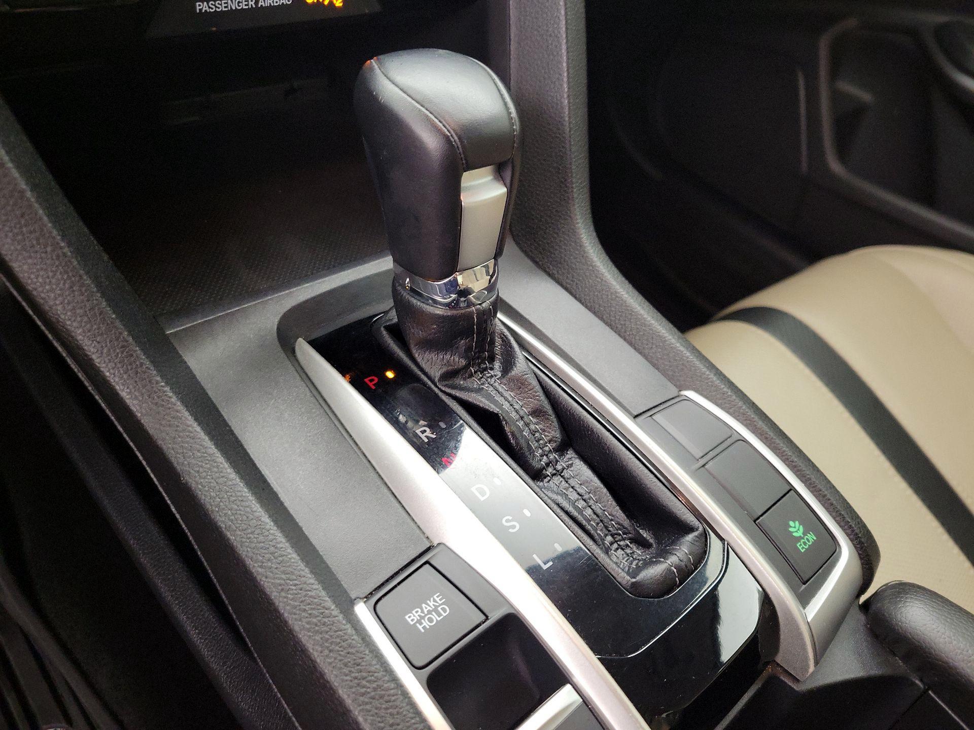 Thumbnail: 2016 Honda Civic - 17