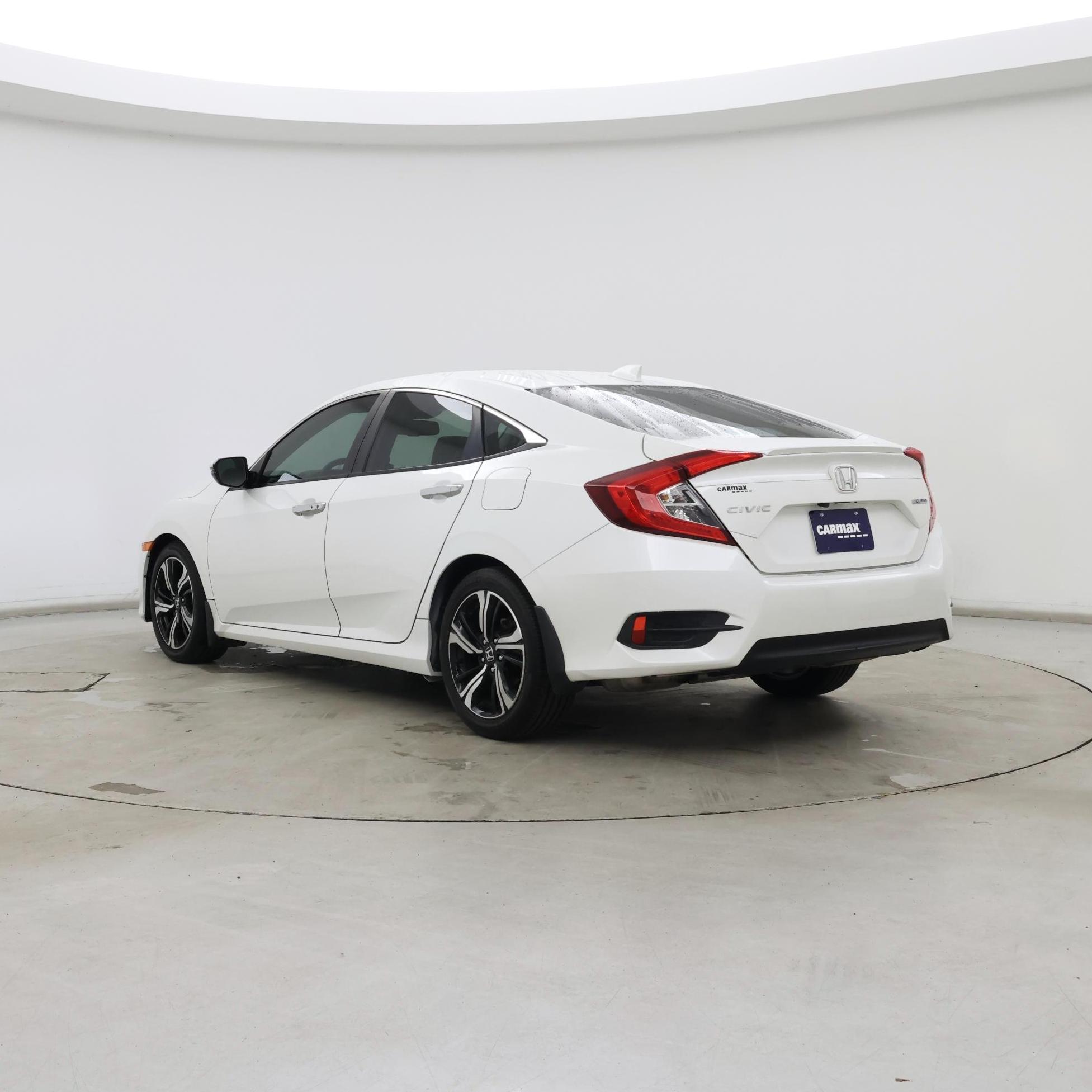 Thumbnail: 2016 Honda Civic - 2
