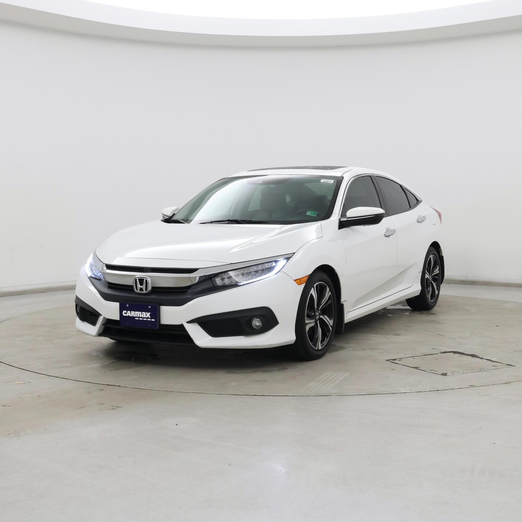 Thumbnail: 2016 Honda Civic - 4