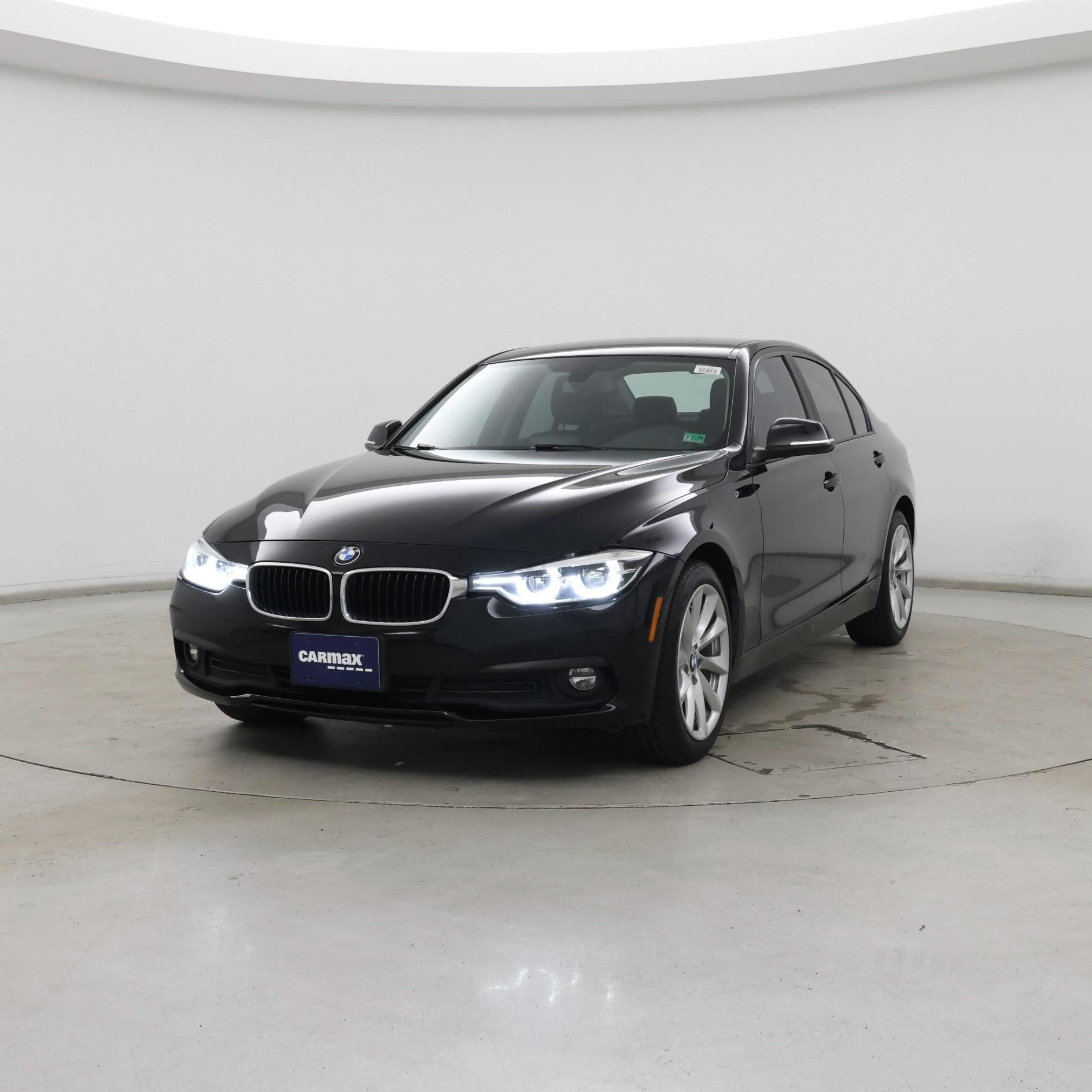 Thumbnail: 2018 BMW 3 Series - 4