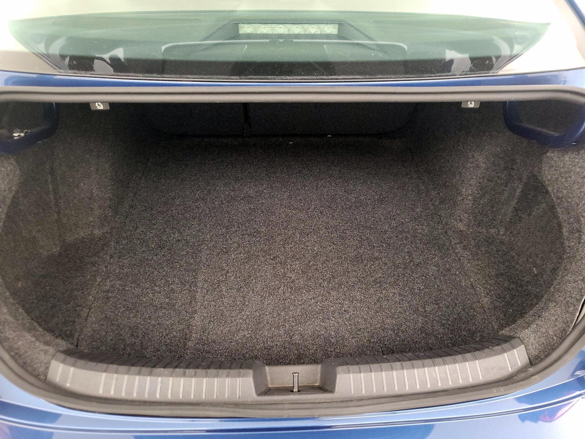 Thumbnail: 2019 Volkswagen Jetta - 20