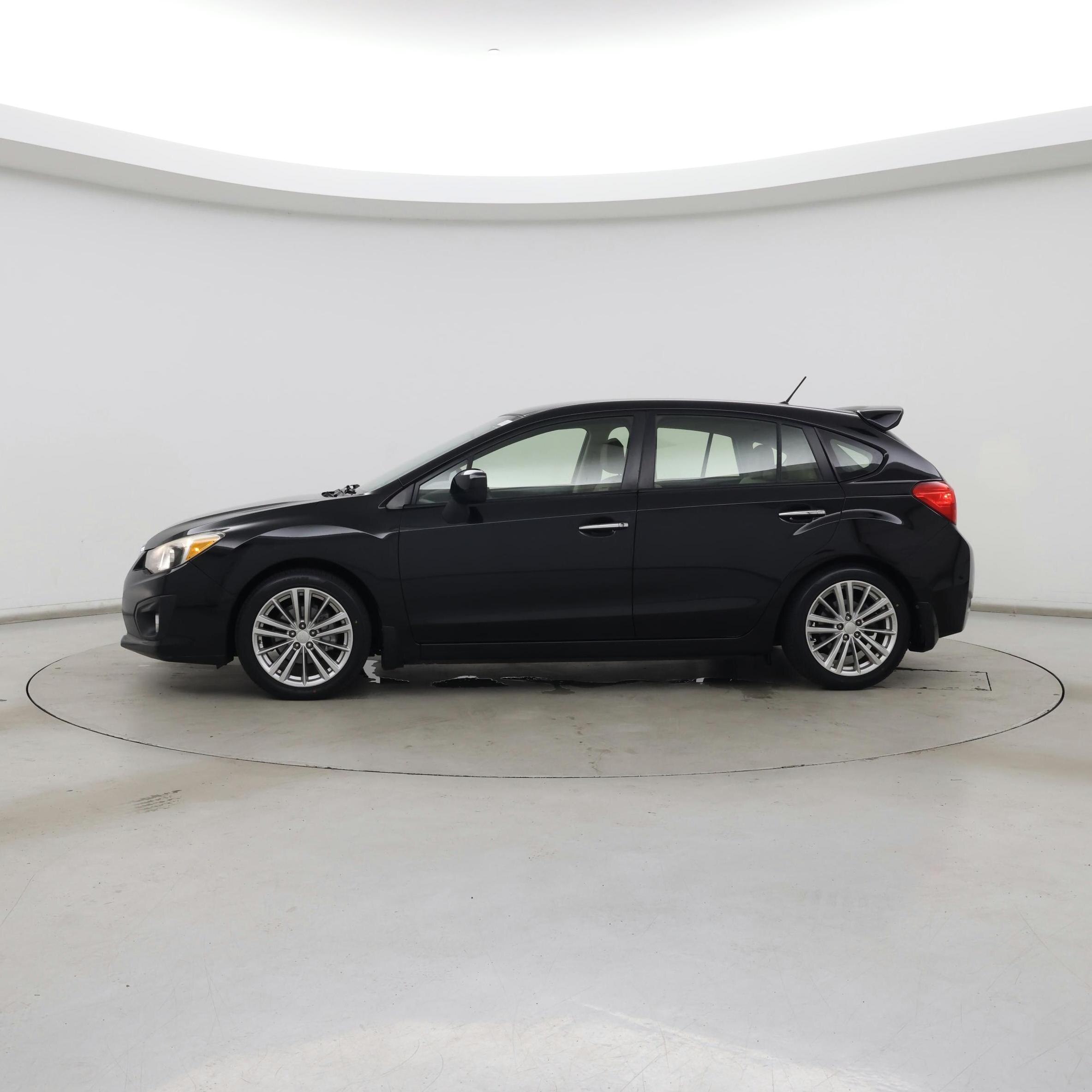 Thumbnail: 2013 Subaru Impreza - 3